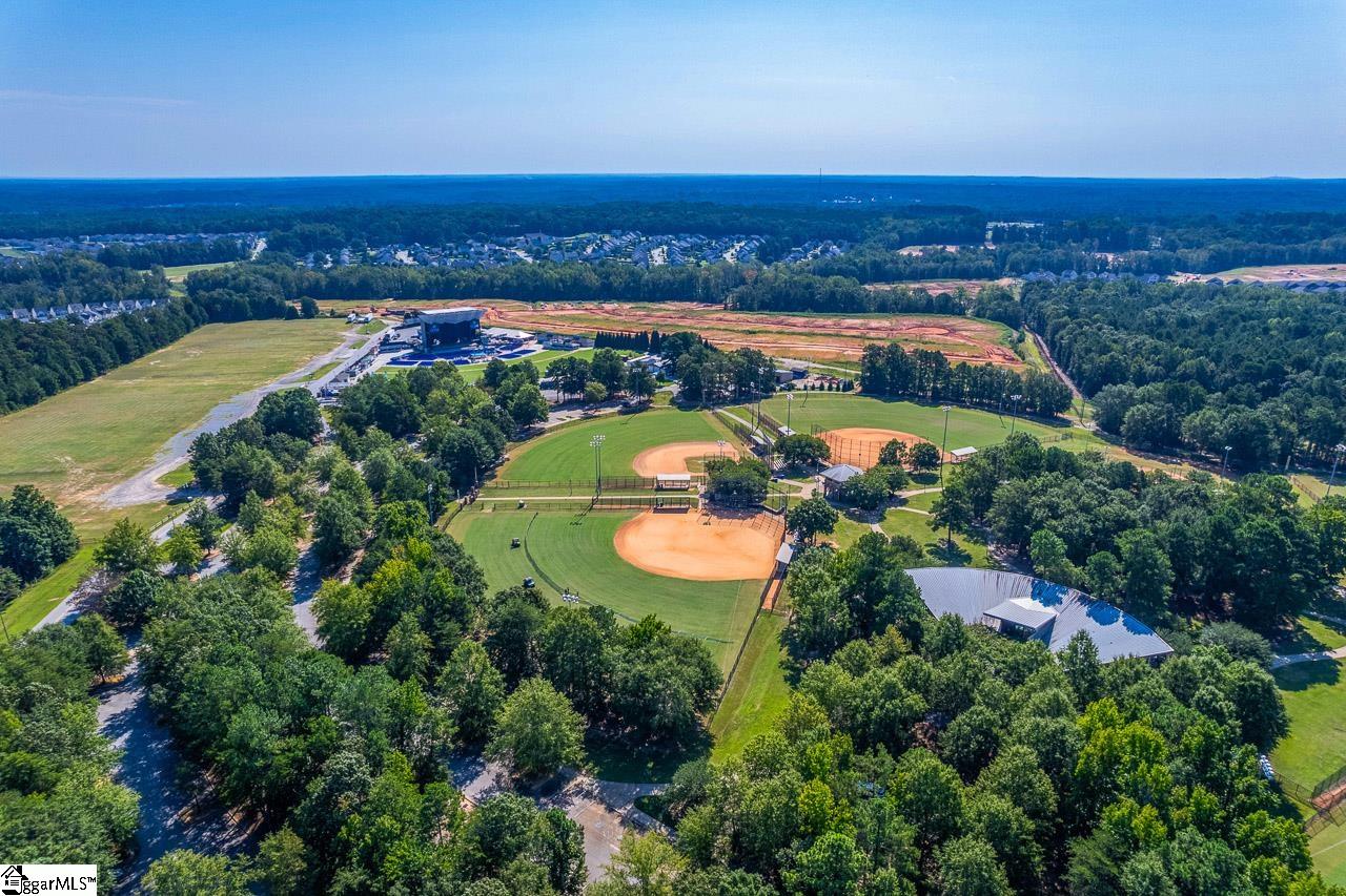 6 Ashborne Lane Simpsonville, SC 29681