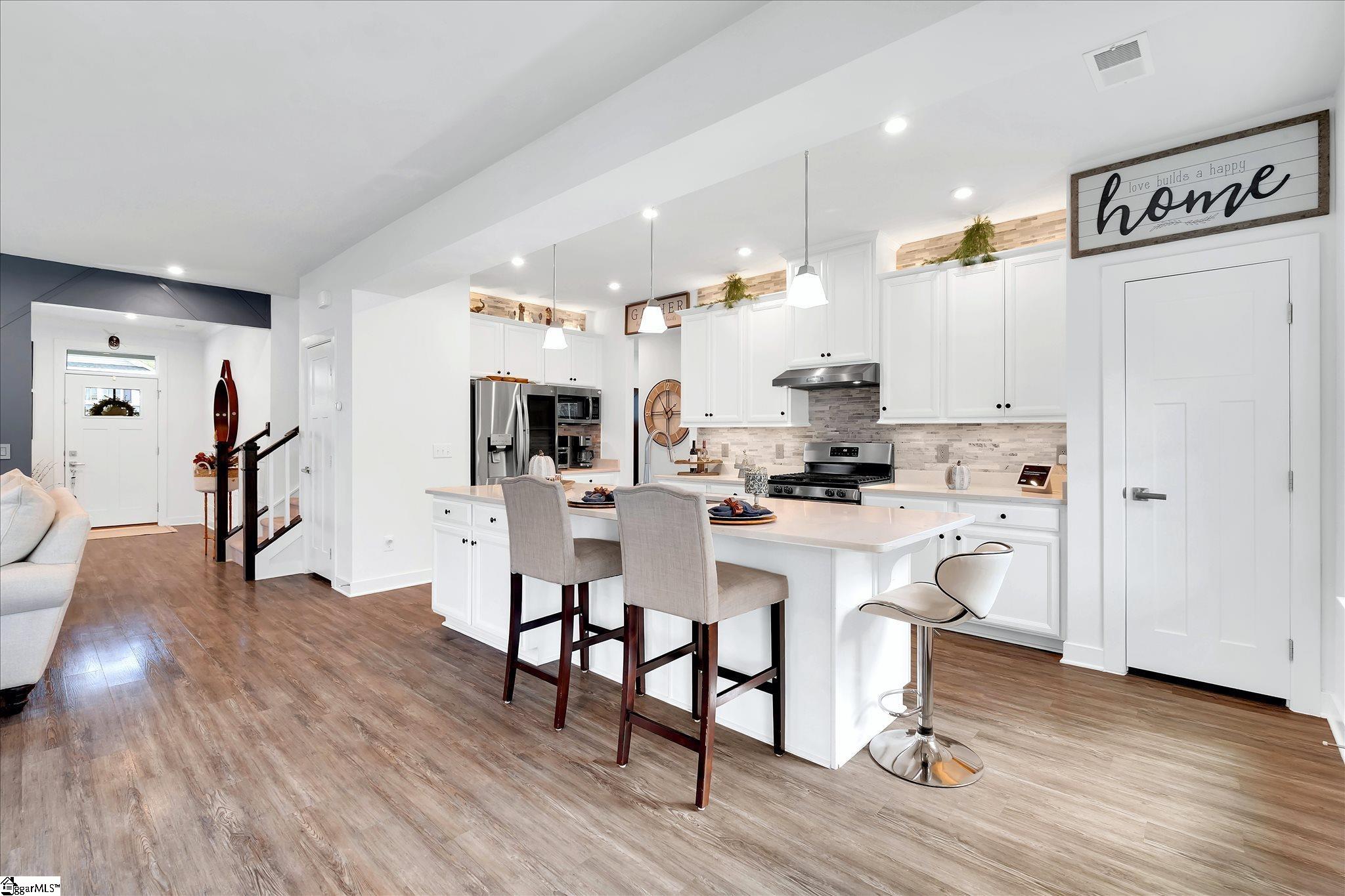 200 Walla Walla Court Greenville, SC 29607