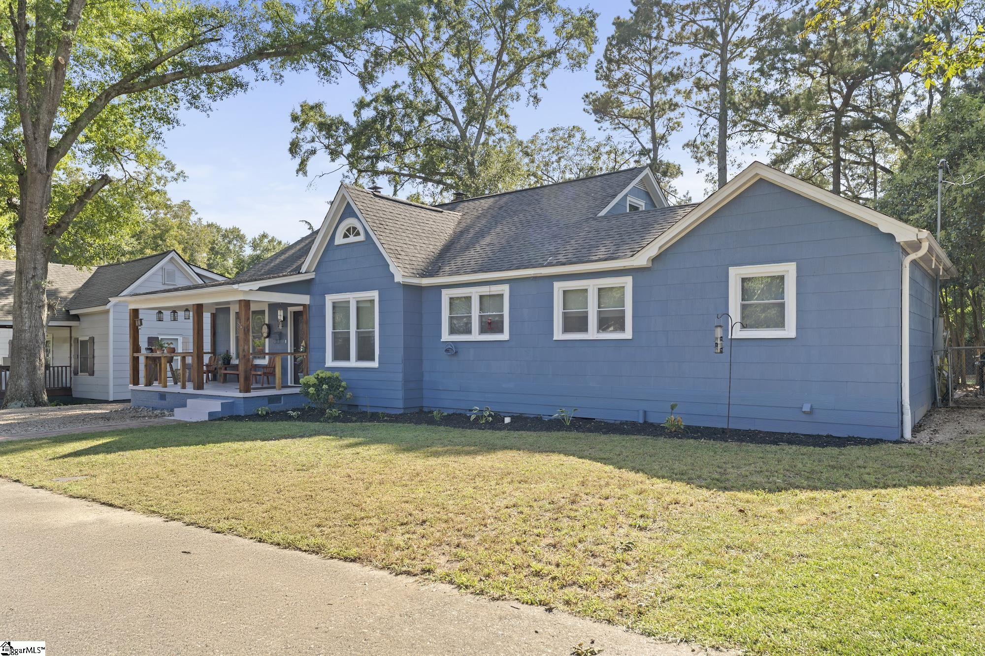 104 S Green Street Williamston, SC 29697