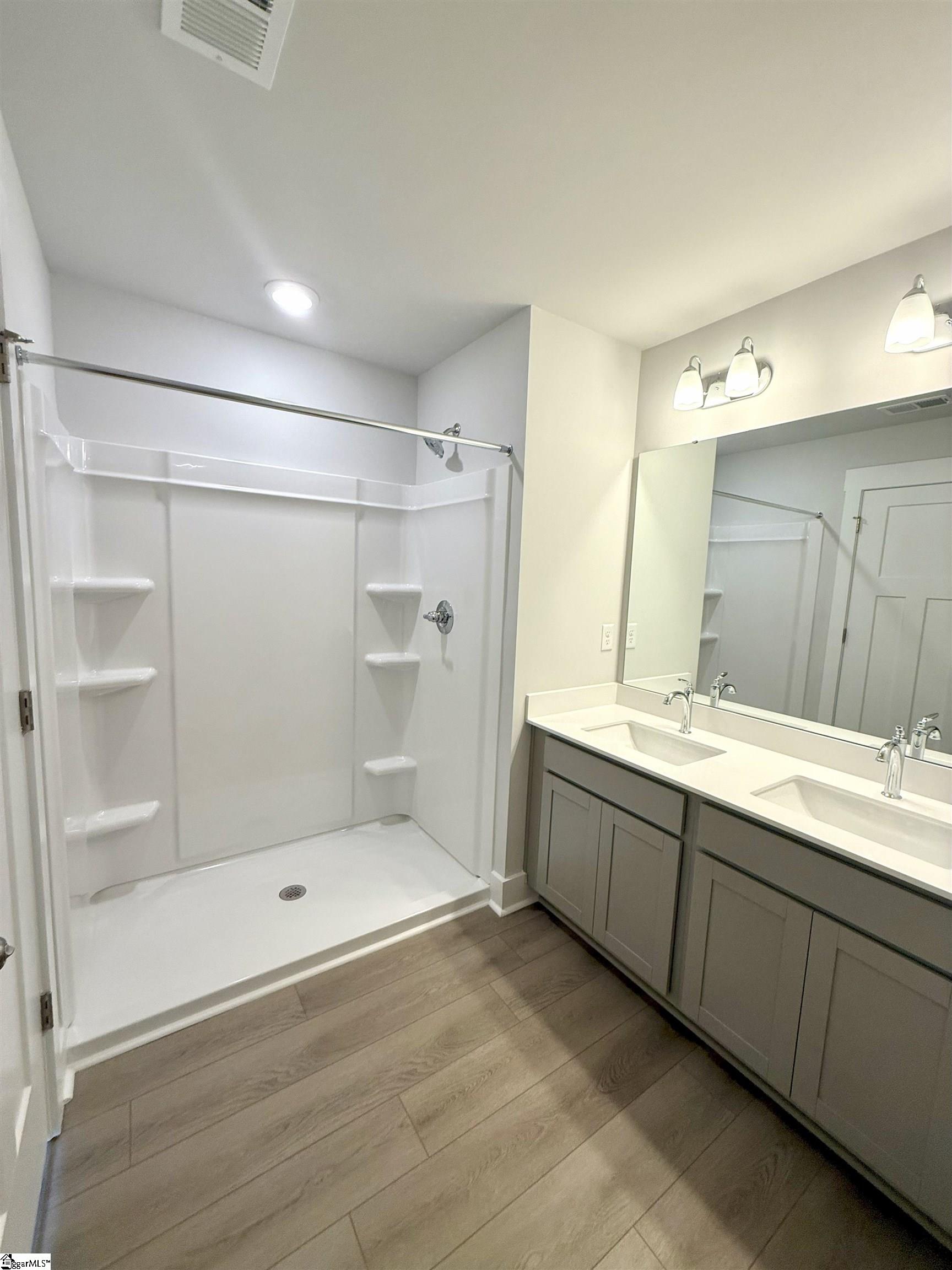 1317 Algeddis Drive Greer, SC 29651