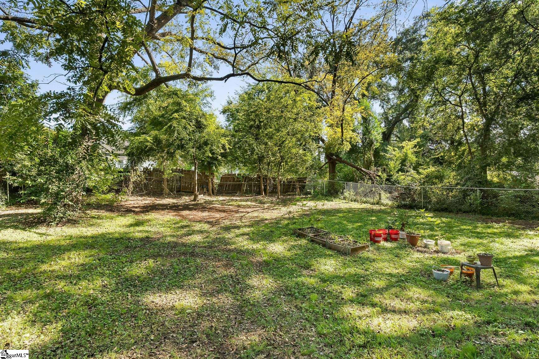 6 W Fleming Street Ware Shoals, SC 29692