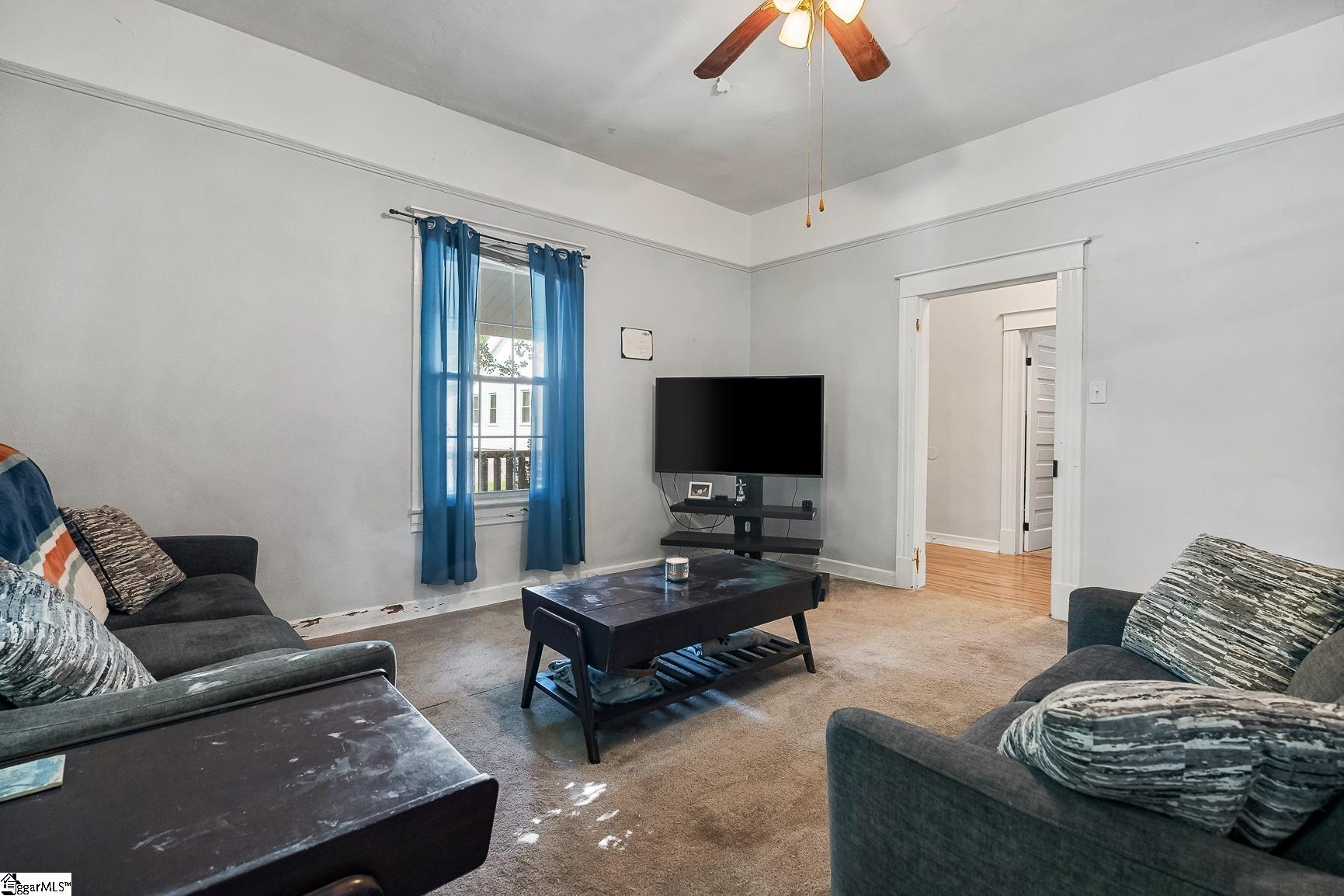 6 W Fleming Street Ware Shoals, SC 29692