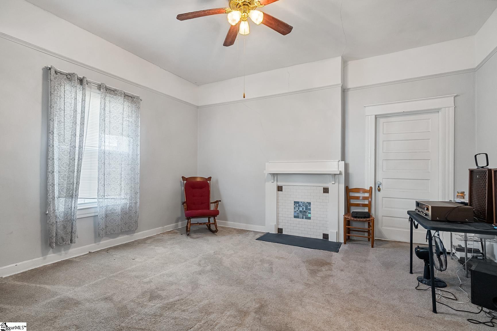 6 W Fleming Street Ware Shoals, SC 29692