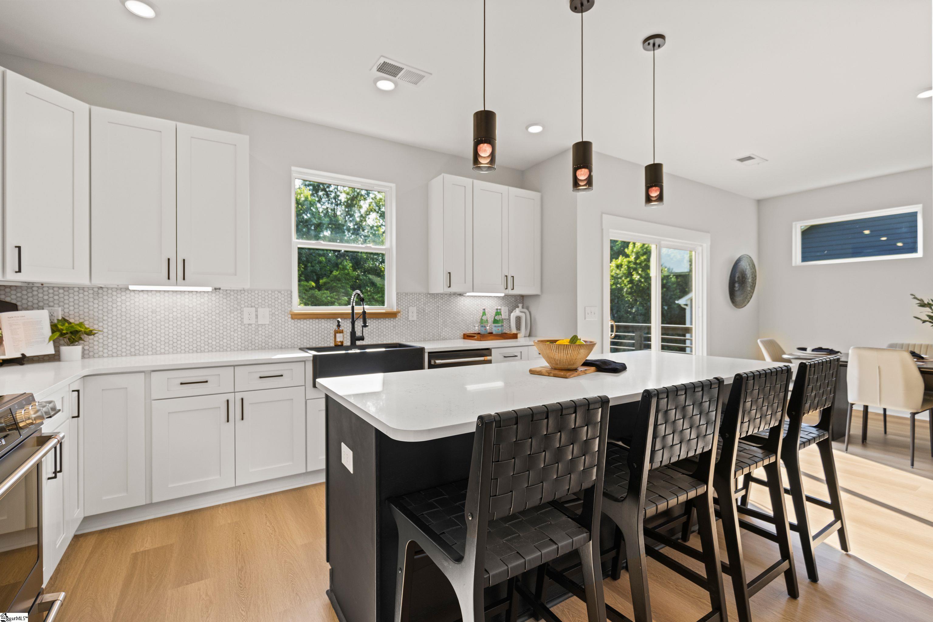 321 Serendipity Lane Spartanburg, SC 29301
