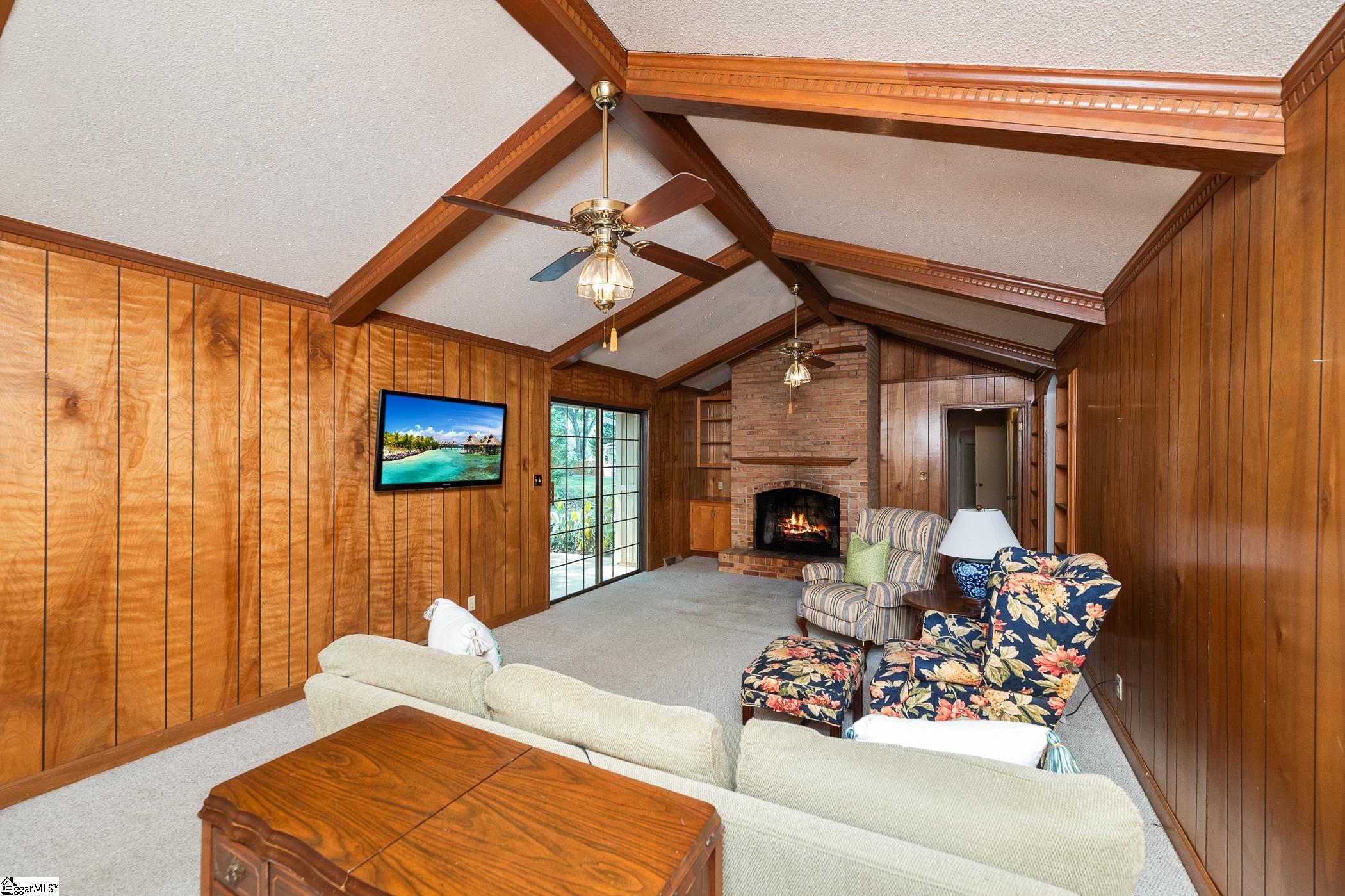 25 Country Club Drive Greer, SC 29651
