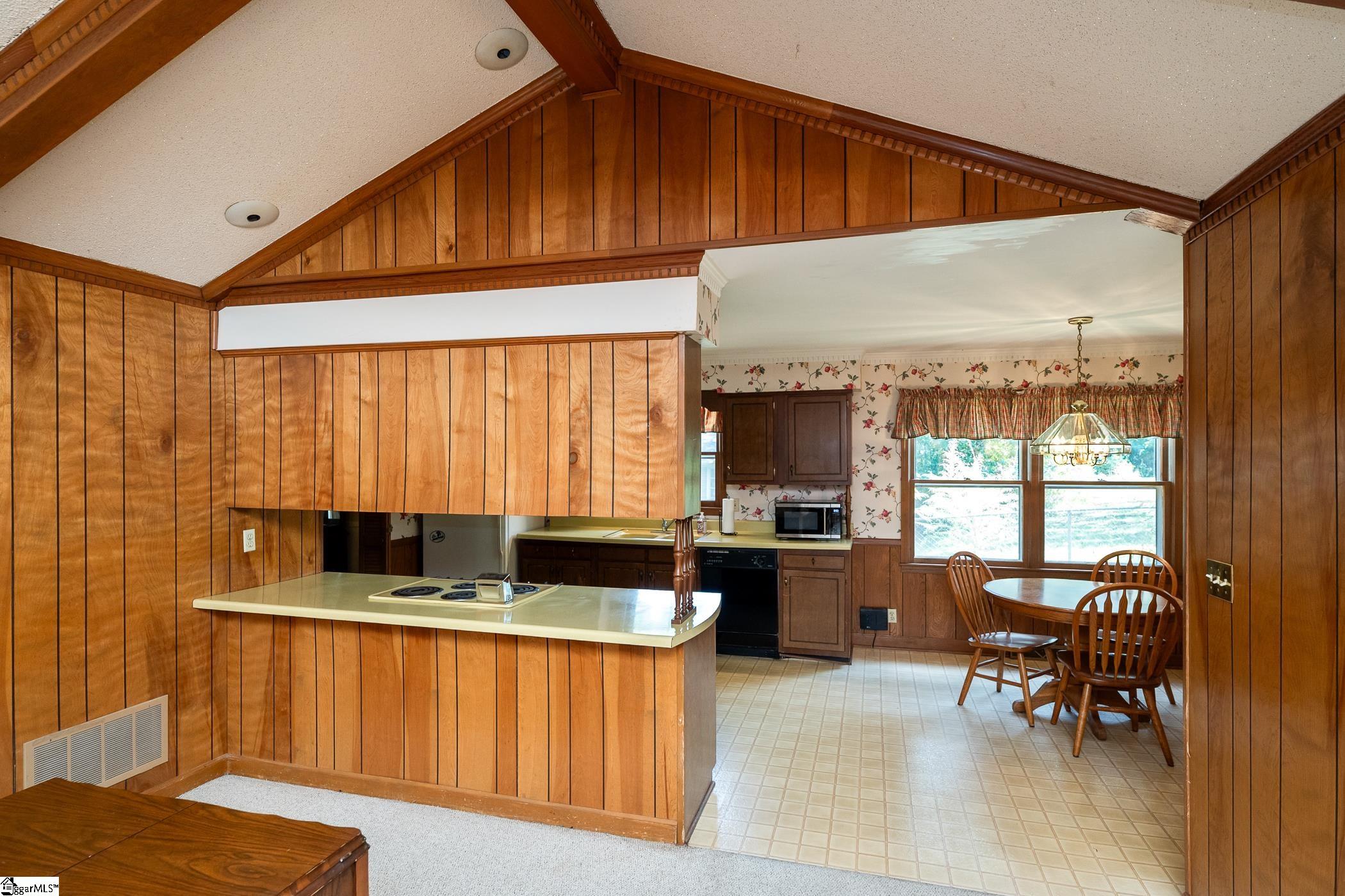 25 Country Club Drive Greer, SC 29651