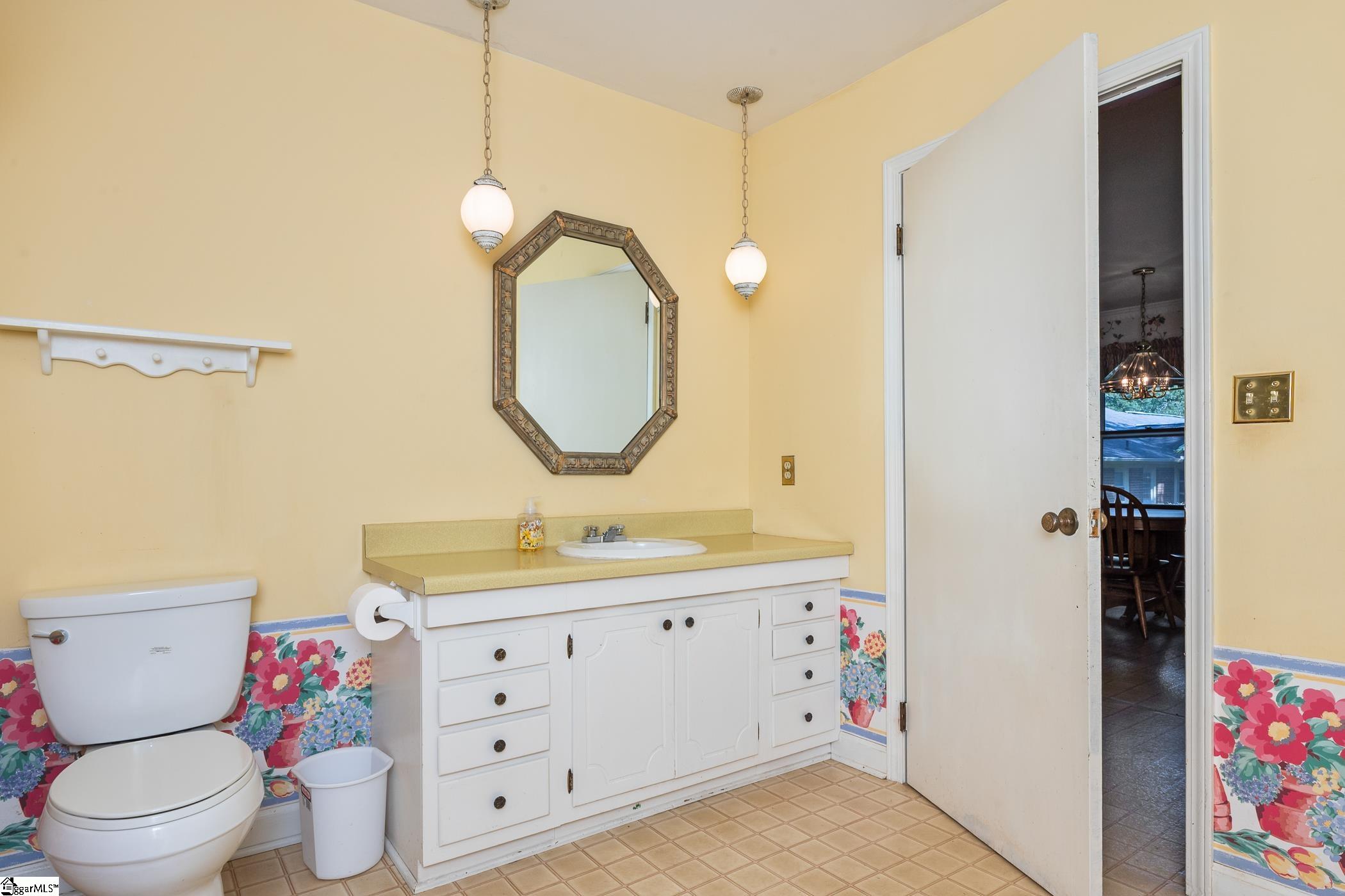 25 Country Club Drive Greer, SC 29651