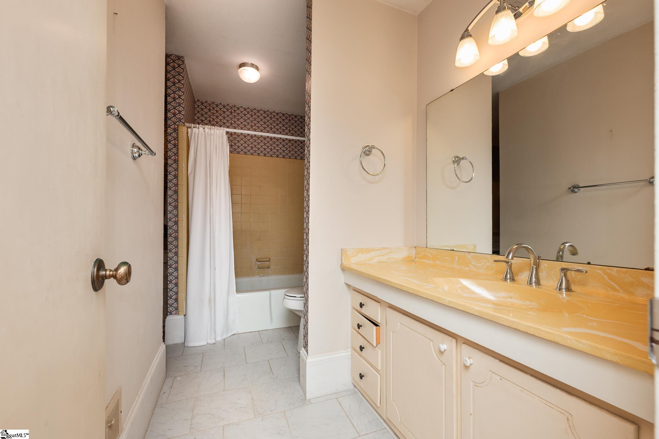 25 Country Club Drive Greer, SC 29651