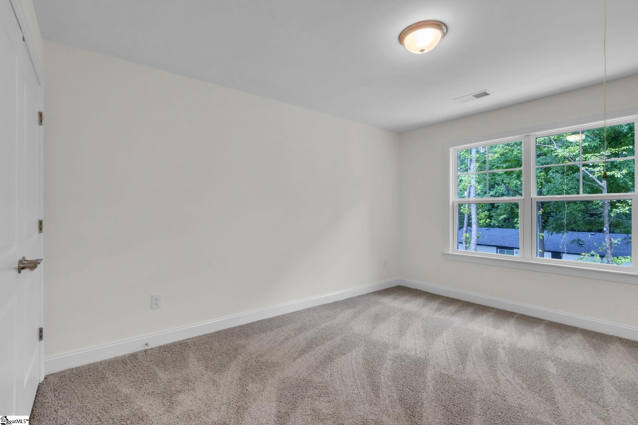 222 Saluda Street Belton, SC 29627