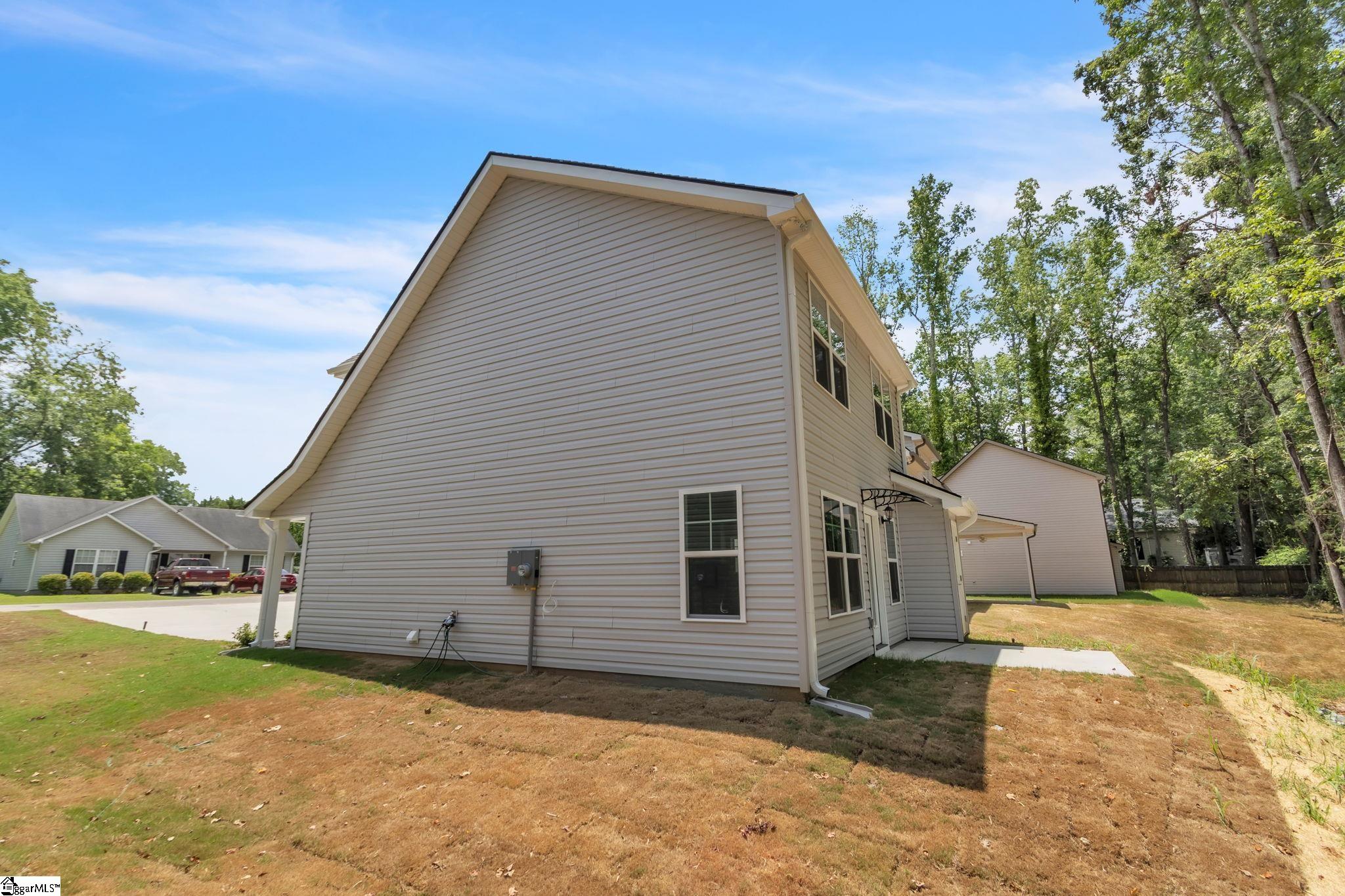 222 Saluda Street Belton, SC 29627