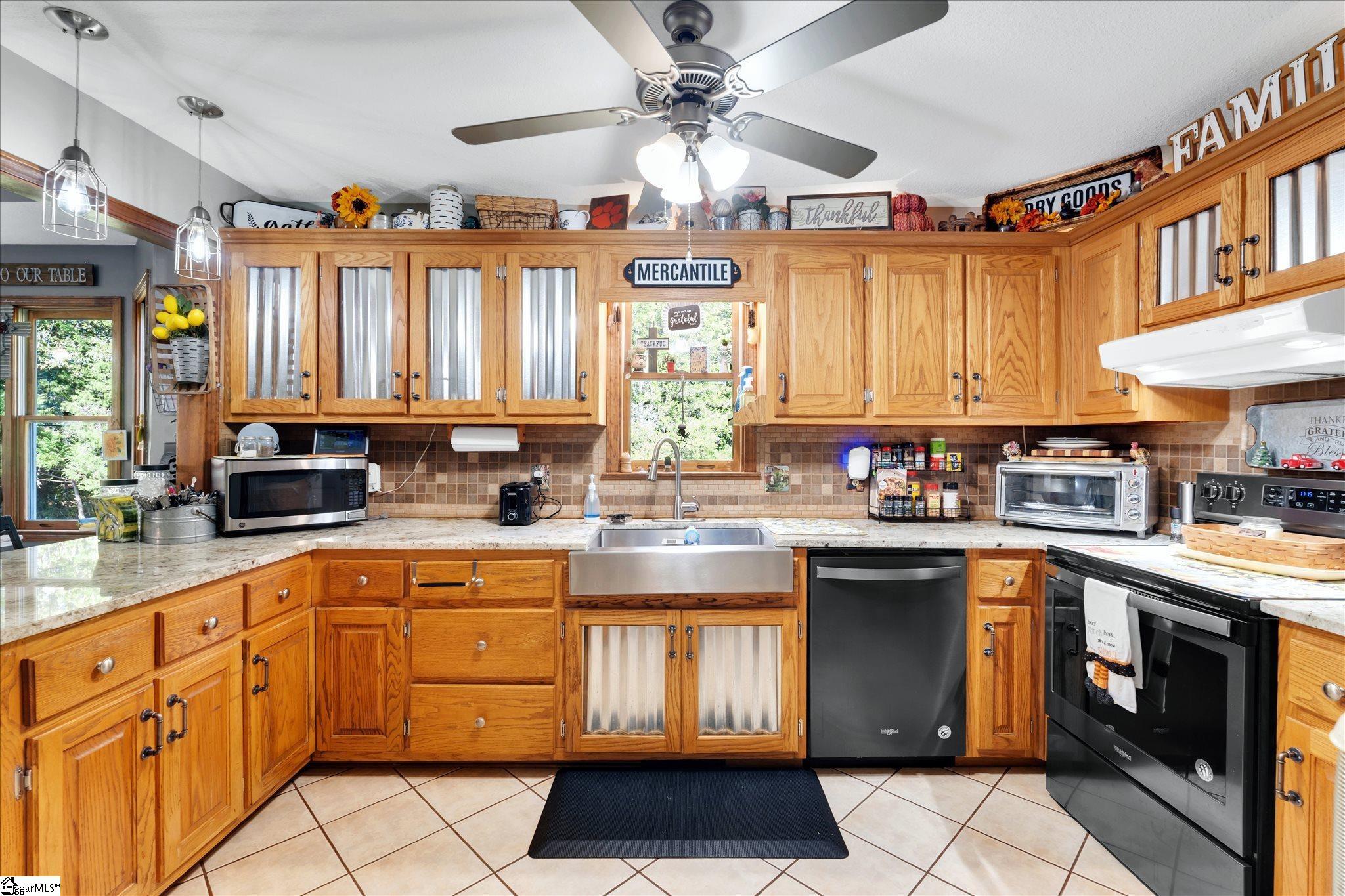 129 Taxiway Avenue Easley, SC 29640-6817