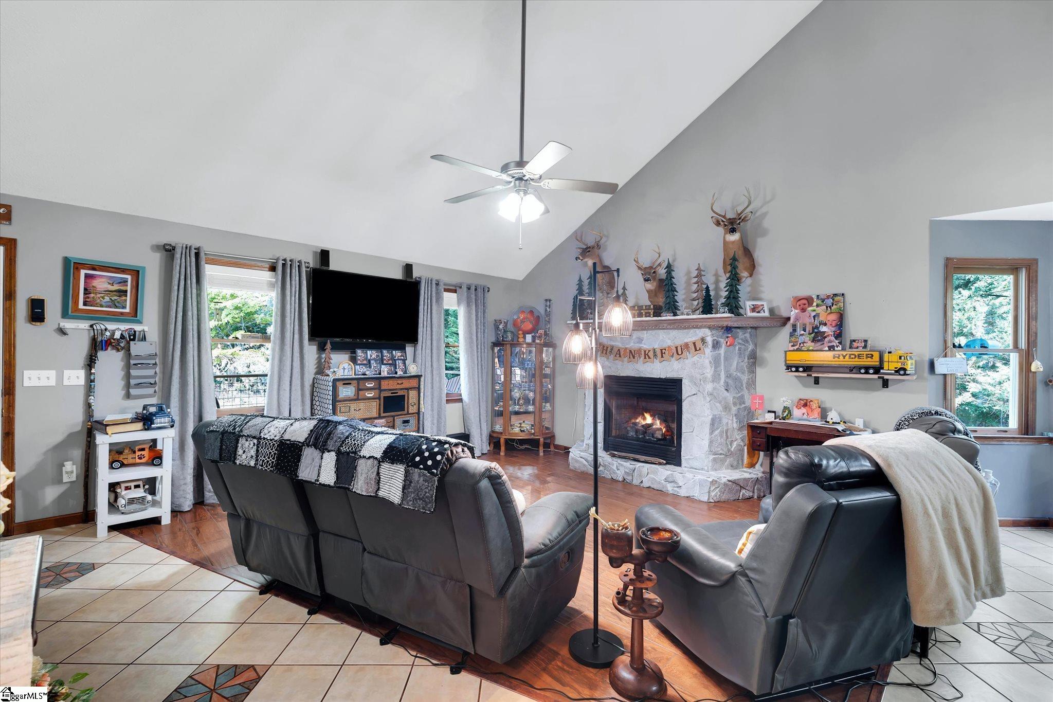 129 Taxiway Avenue Easley, SC 29640-6817