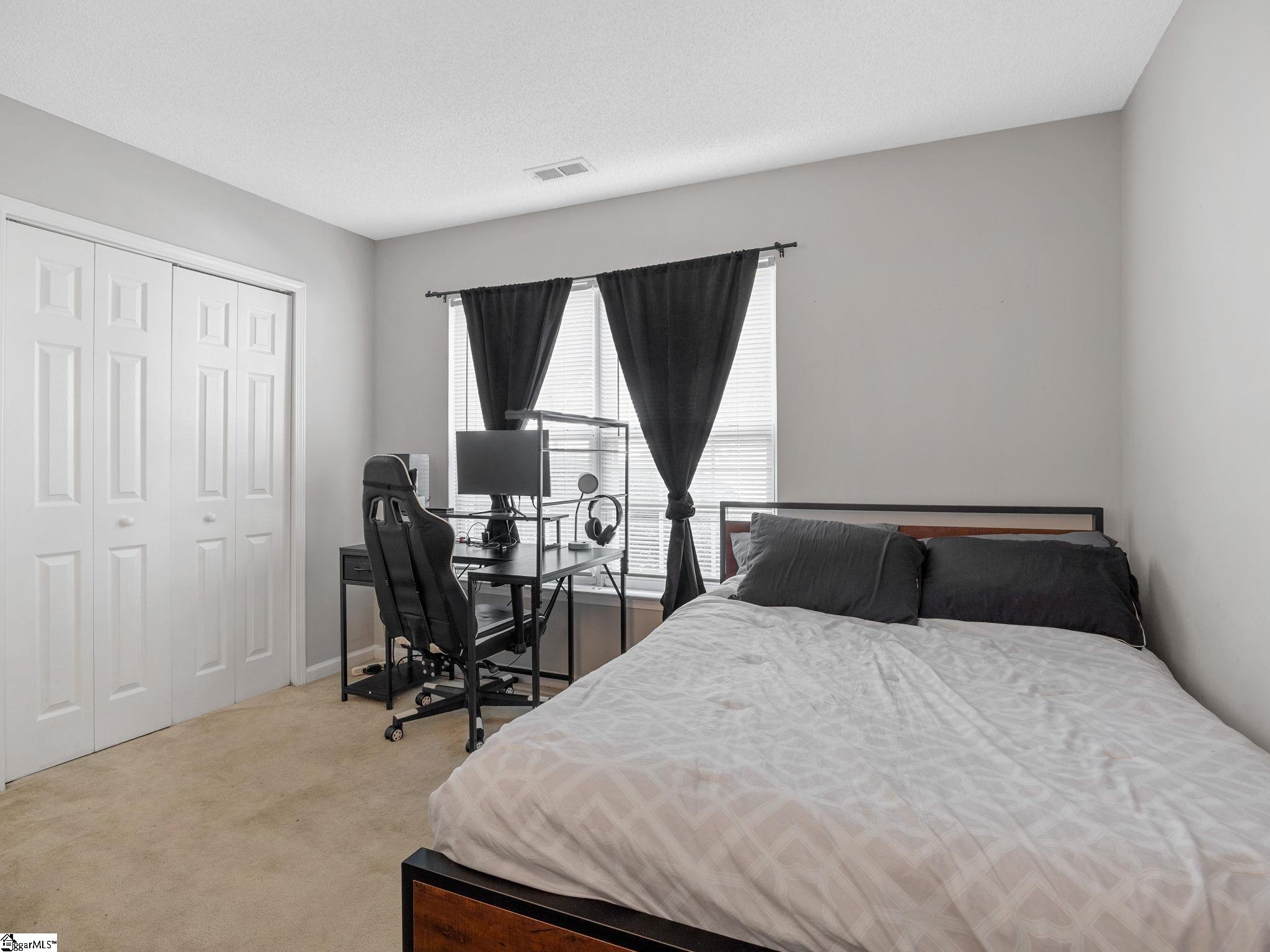 620 Thornbird Circle Boiling Springs, SC 29316
