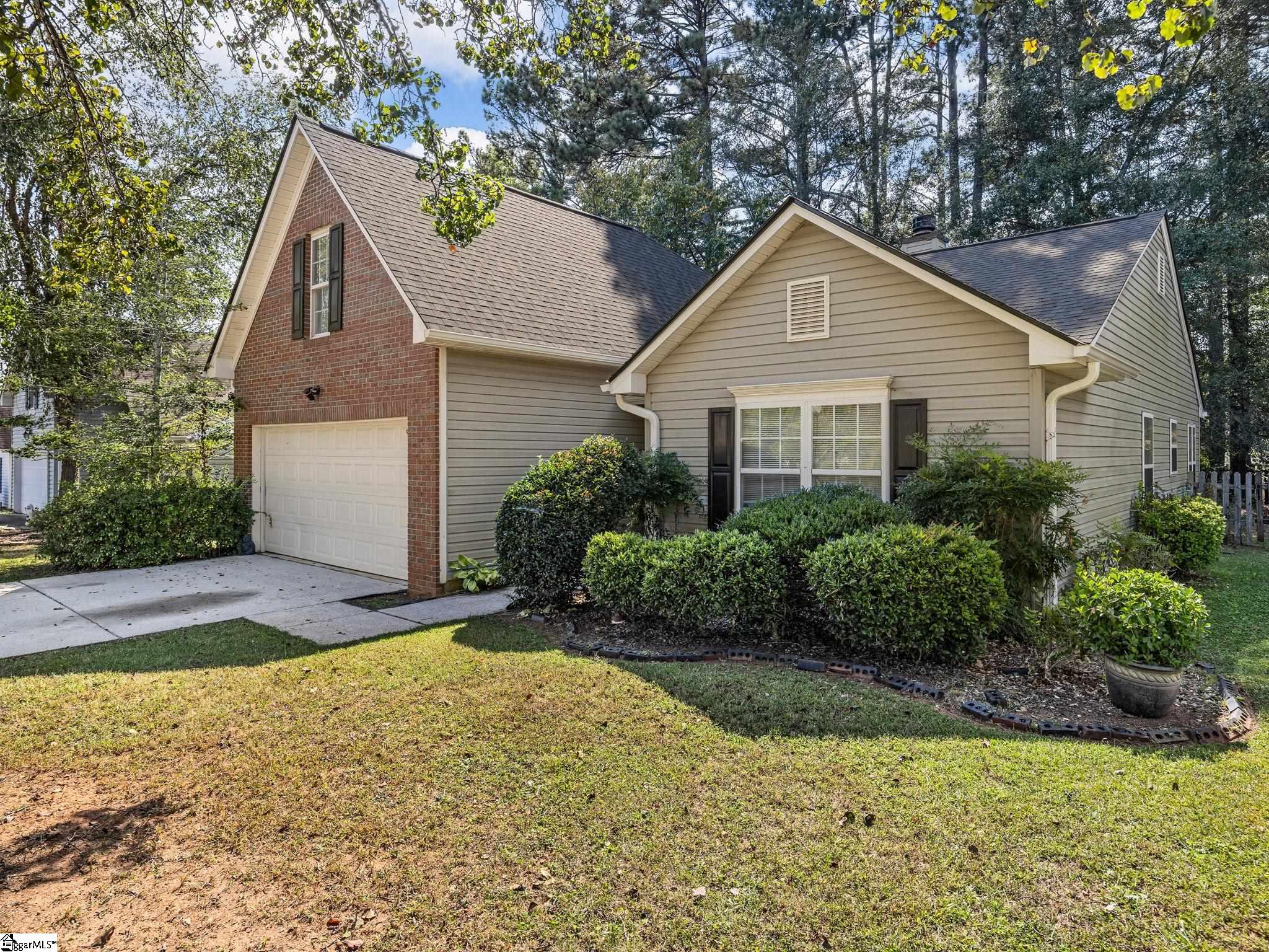 620 Thornbird Circle Boiling Springs, SC 29316