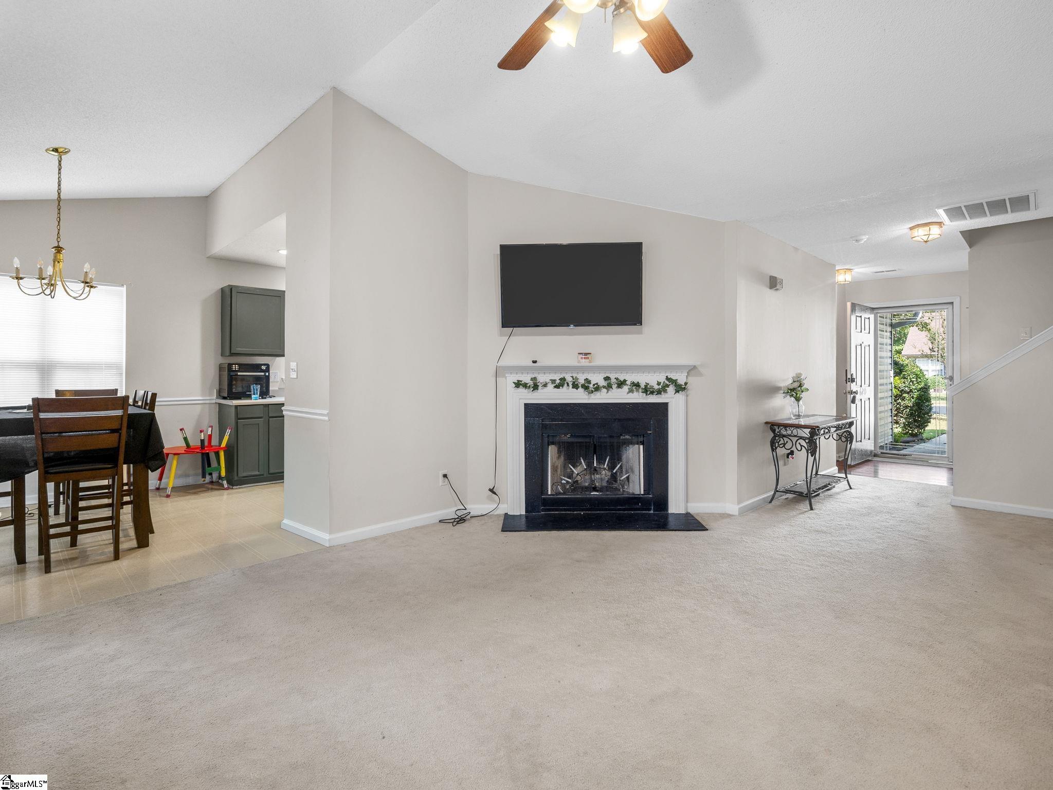 620 Thornbird Circle Boiling Springs, SC 29316