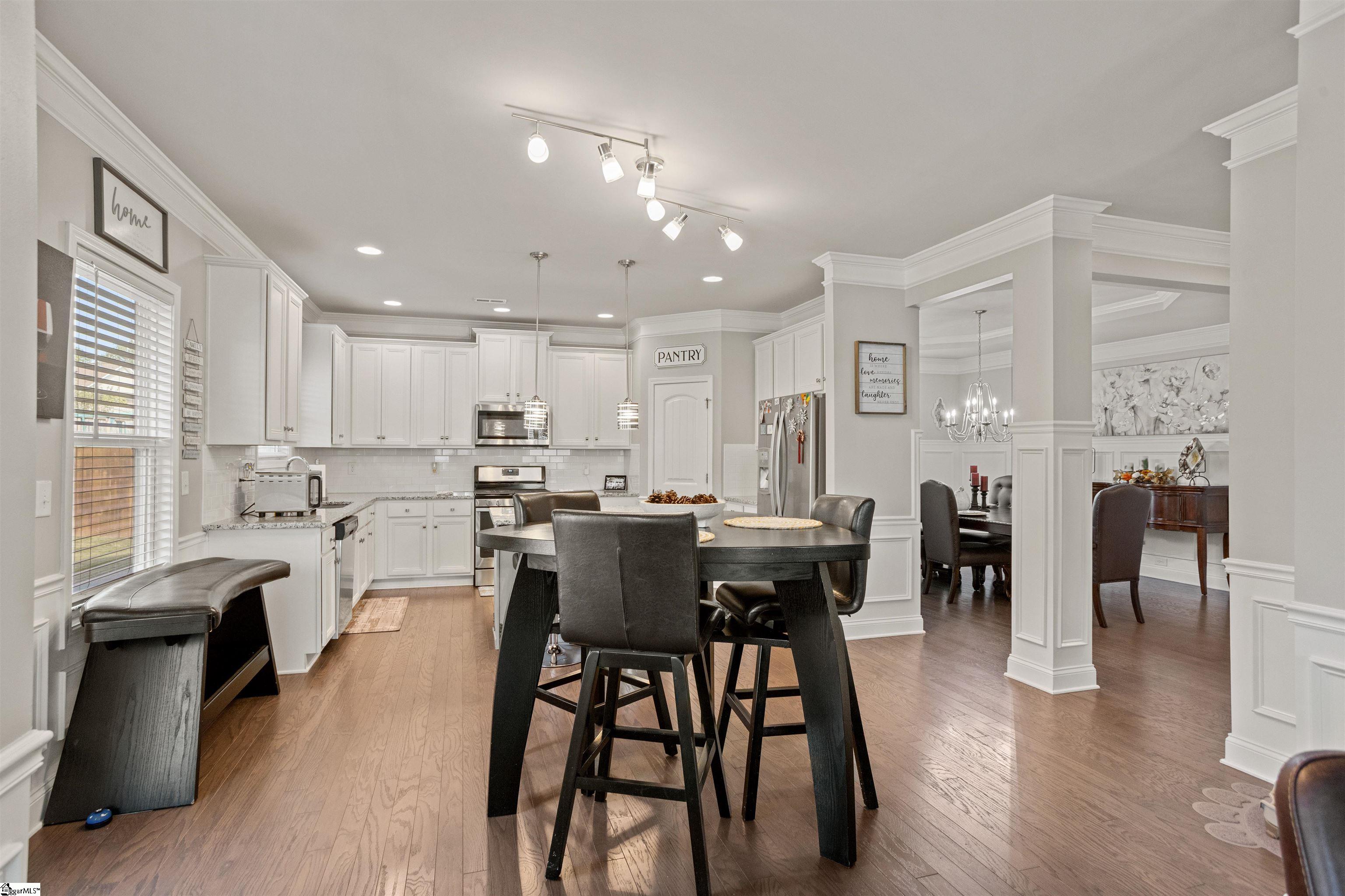 190 Colfax Drive Boiling Springs, SC 29316