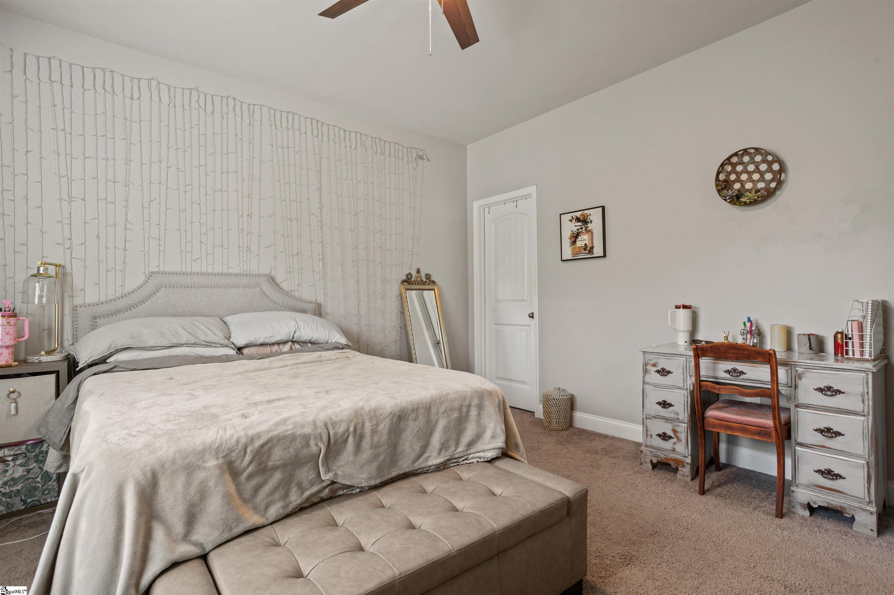 190 Colfax Drive Boiling Springs, SC 29316