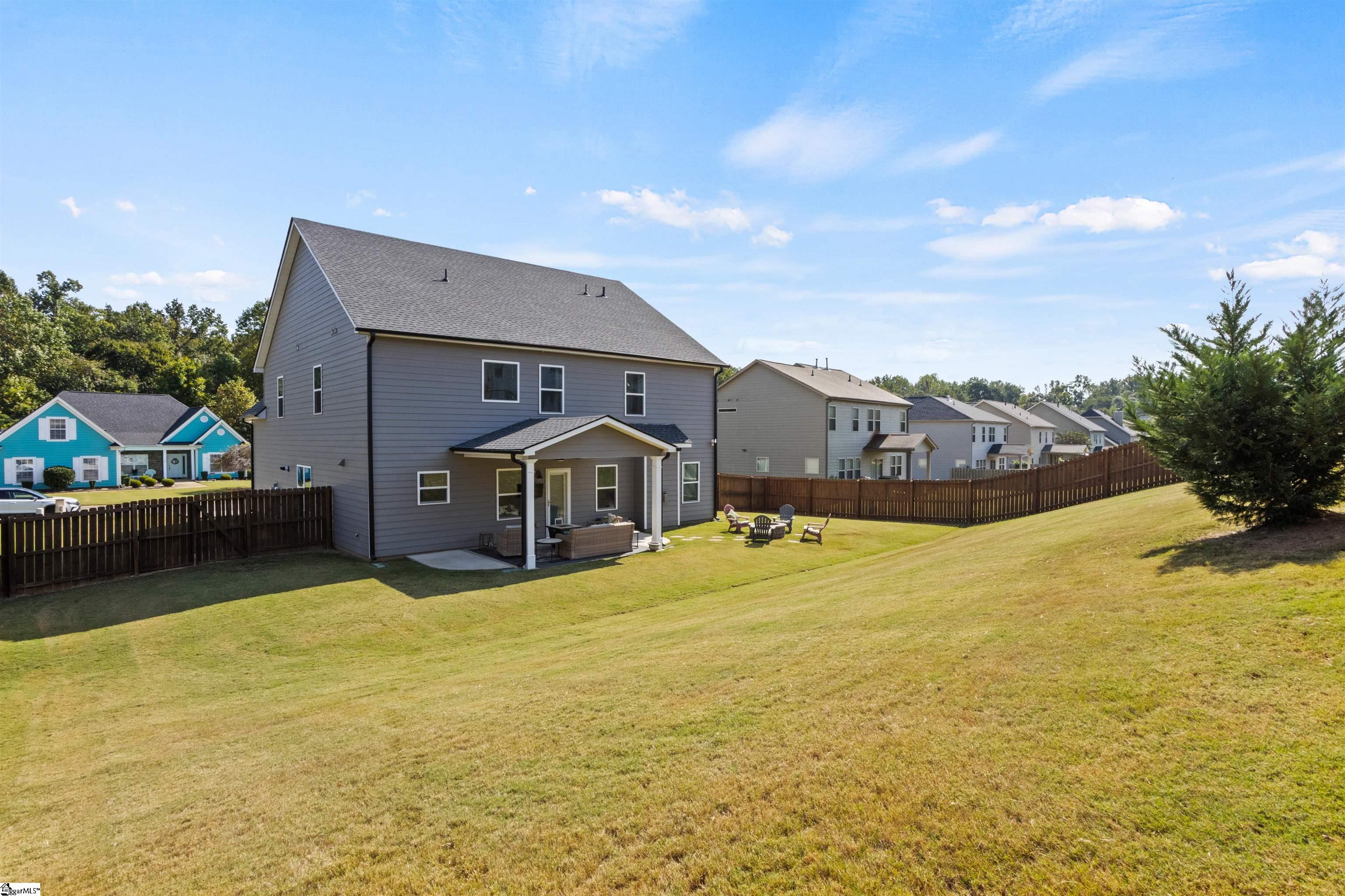 190 Colfax Drive Boiling Springs, SC 29316