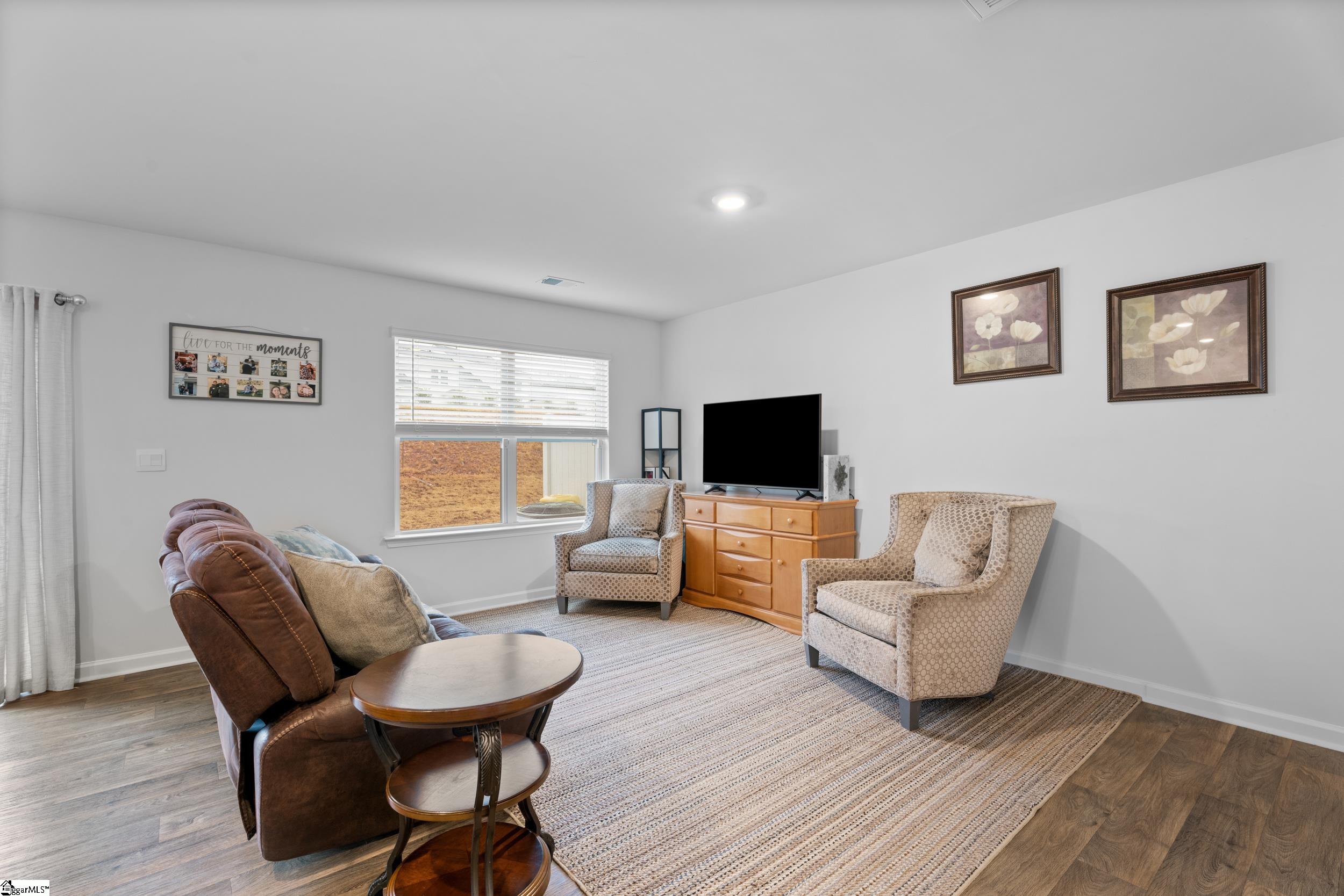 1136 S Norwhich Lane Spartanburg, SC 29301