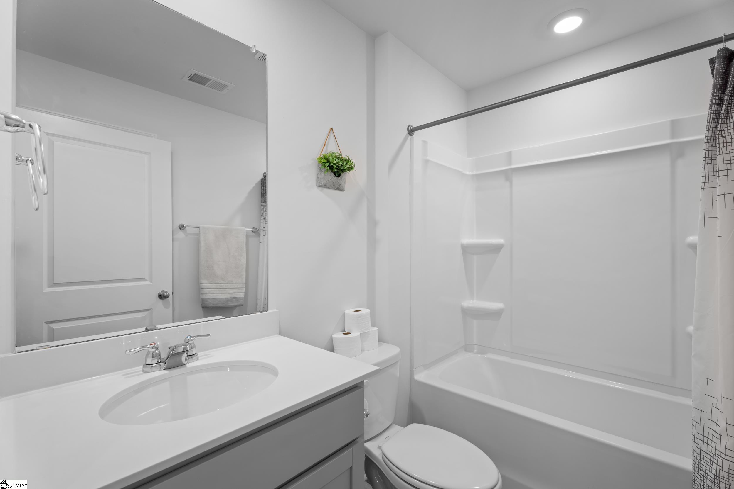 1136 S Norwhich Lane Spartanburg, SC 29301