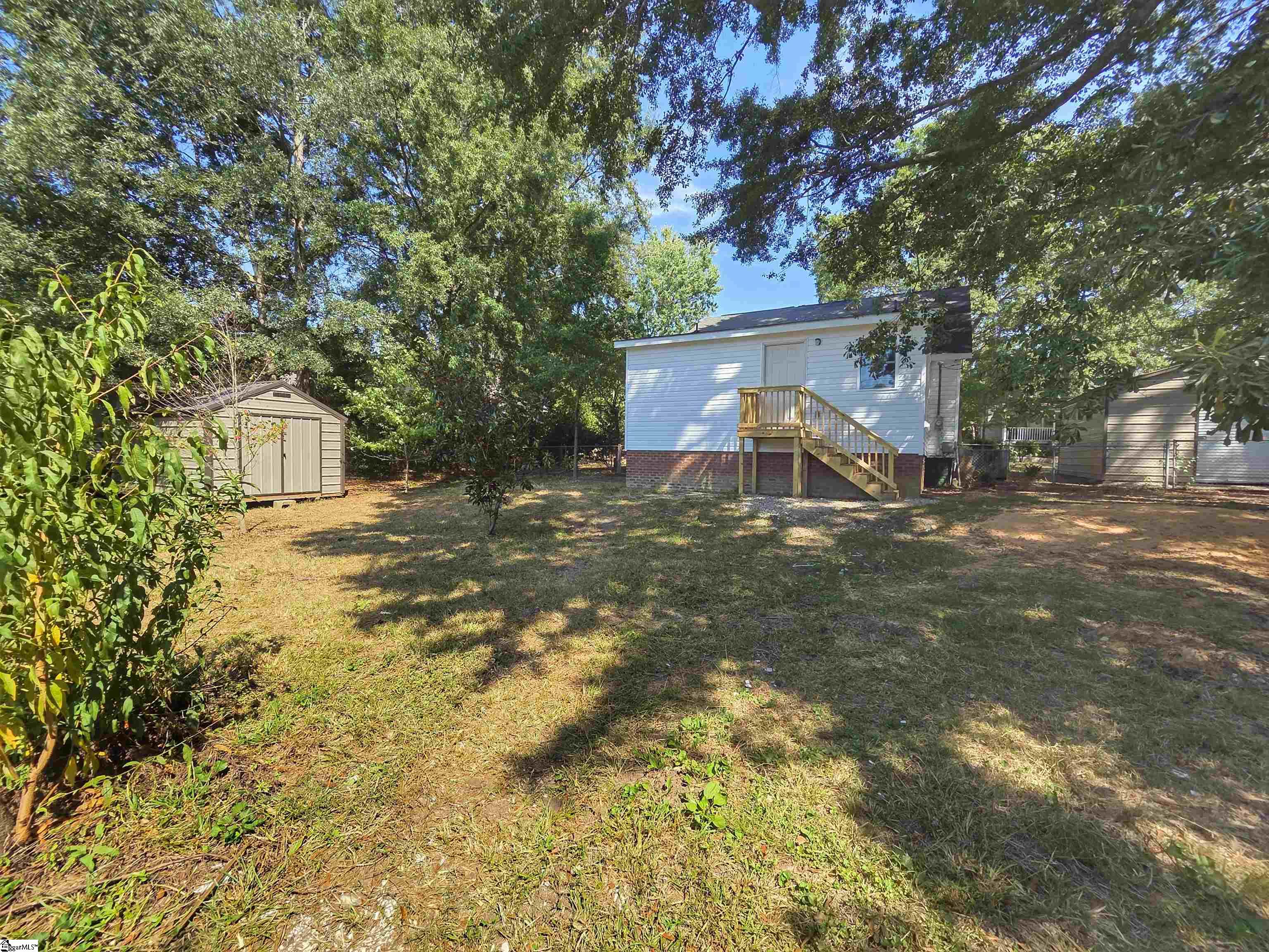 220 Woodruff Street Woodruff, SC 29388