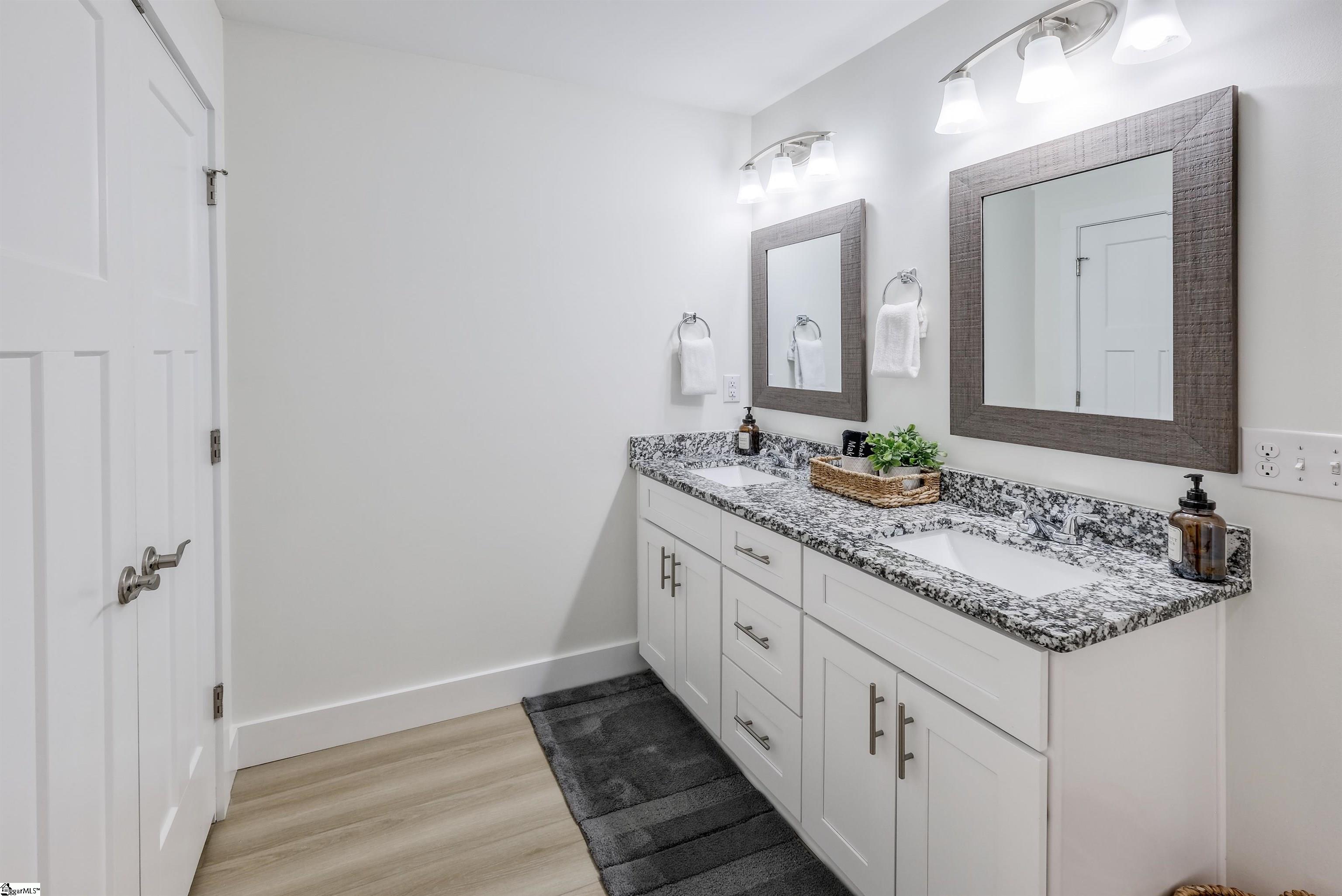 202 Eastberrys Creek Road Duncan, SC 29334