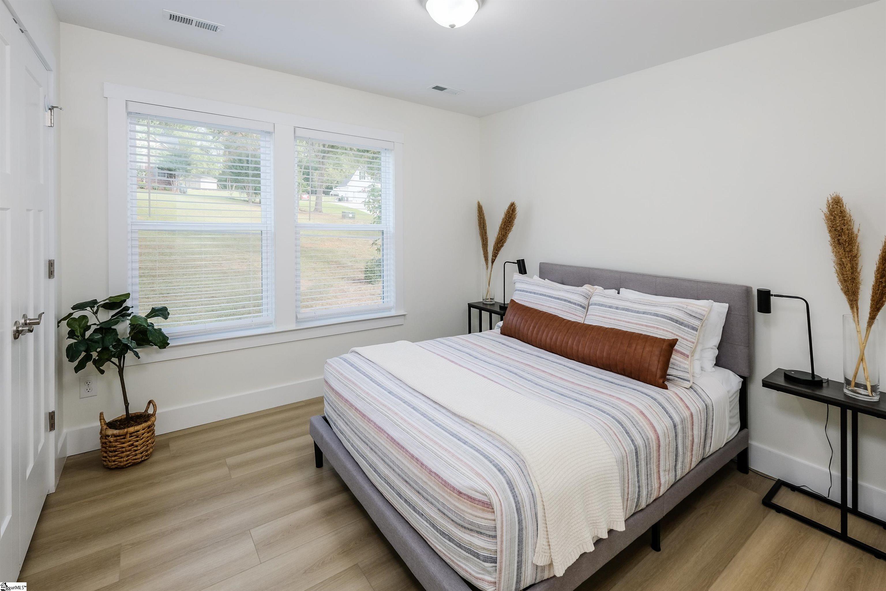 202 Eastberrys Creek Road Duncan, SC 29334