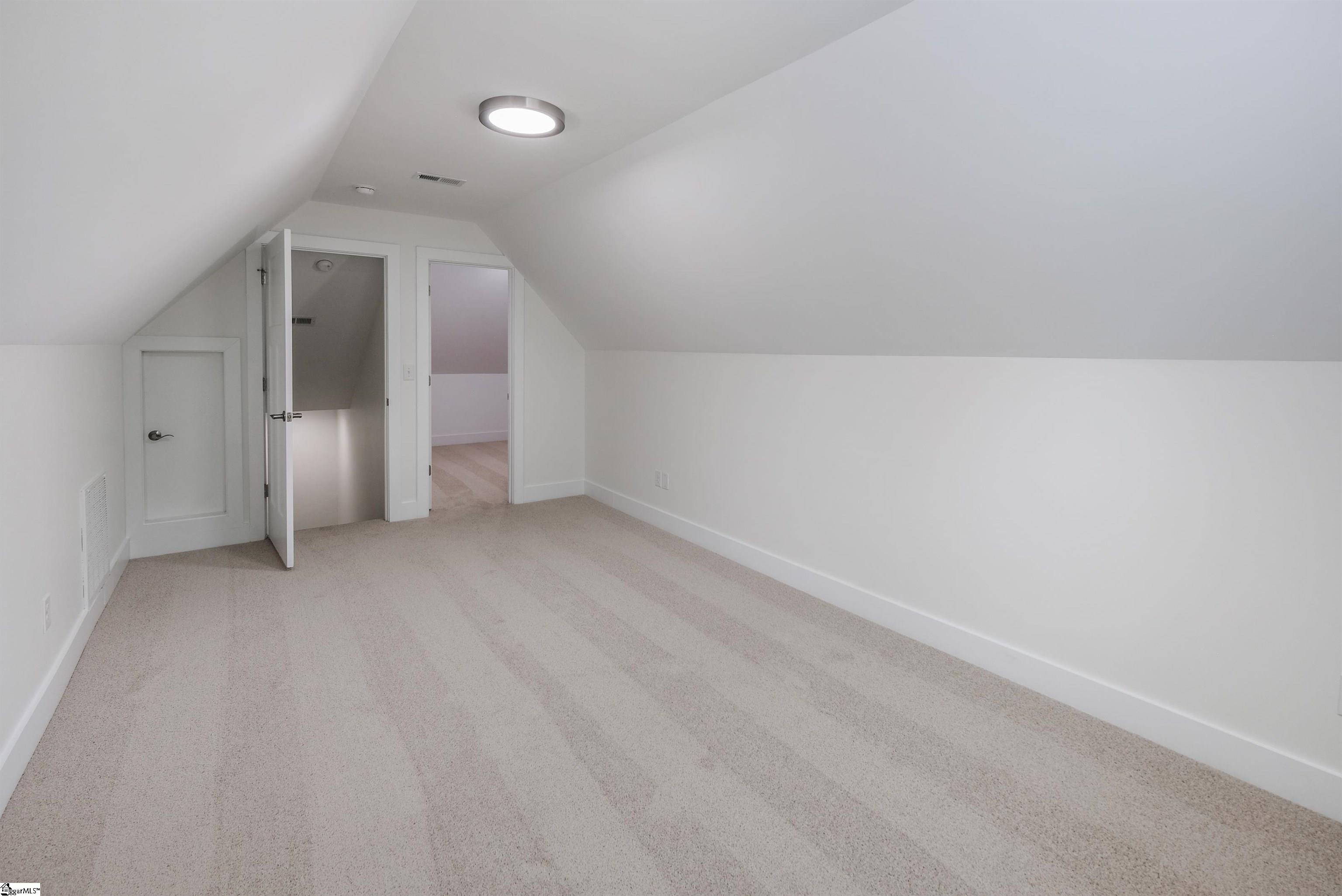 202 Eastberrys Creek Road Duncan, SC 29334