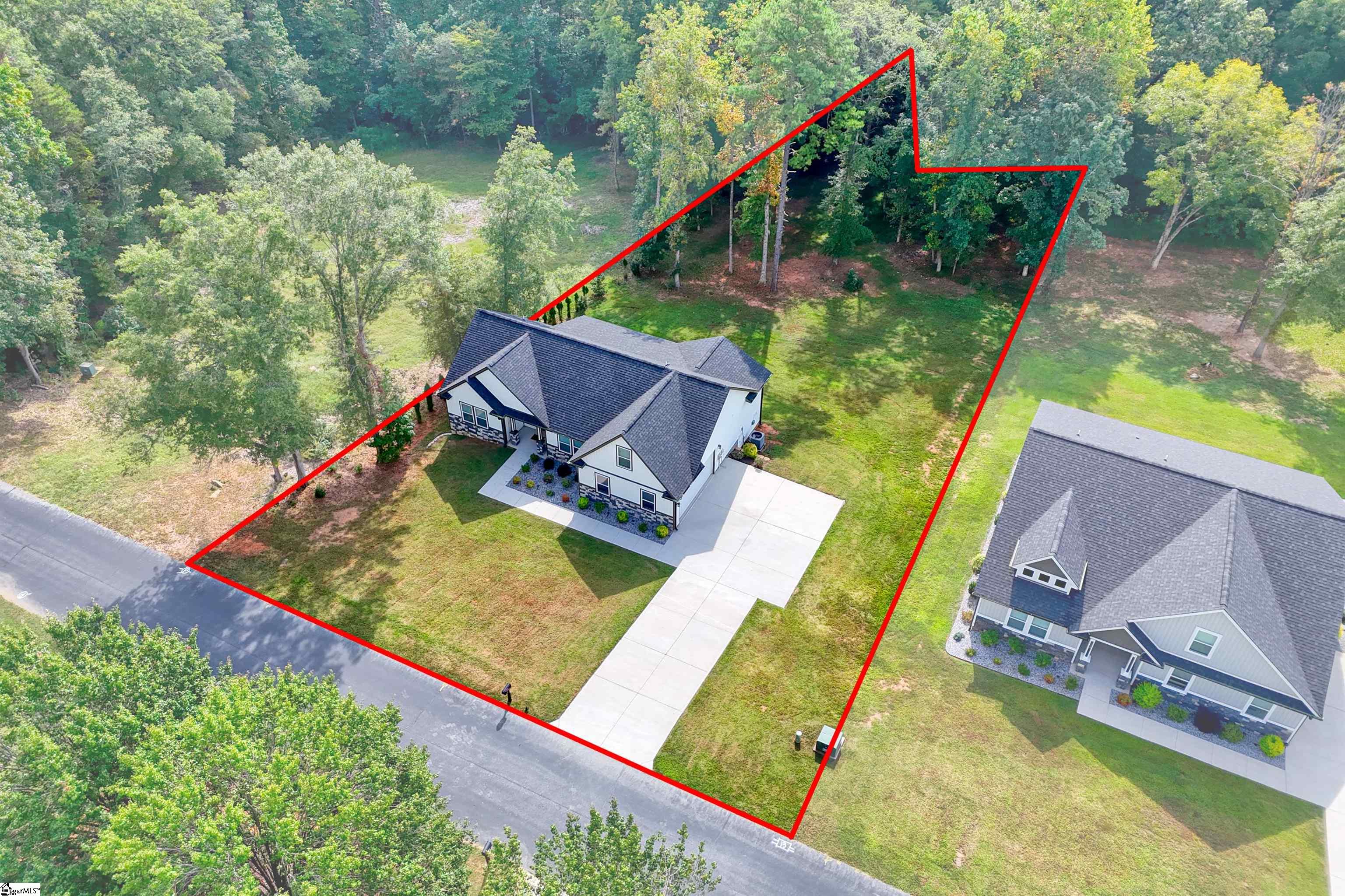 202 Eastberrys Creek Road Duncan, SC 29334