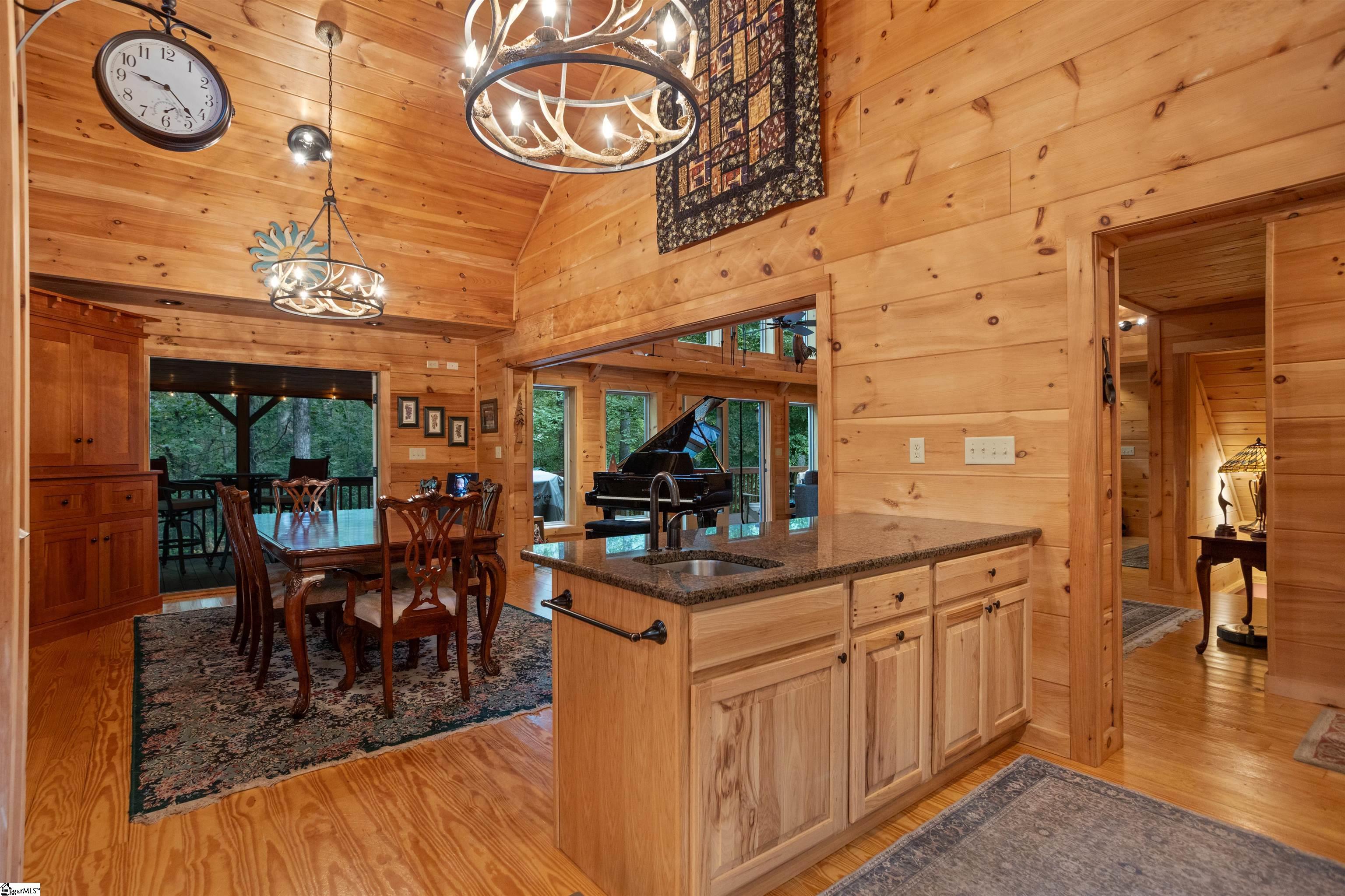 650 McDowell Road Columbus, NC 28722