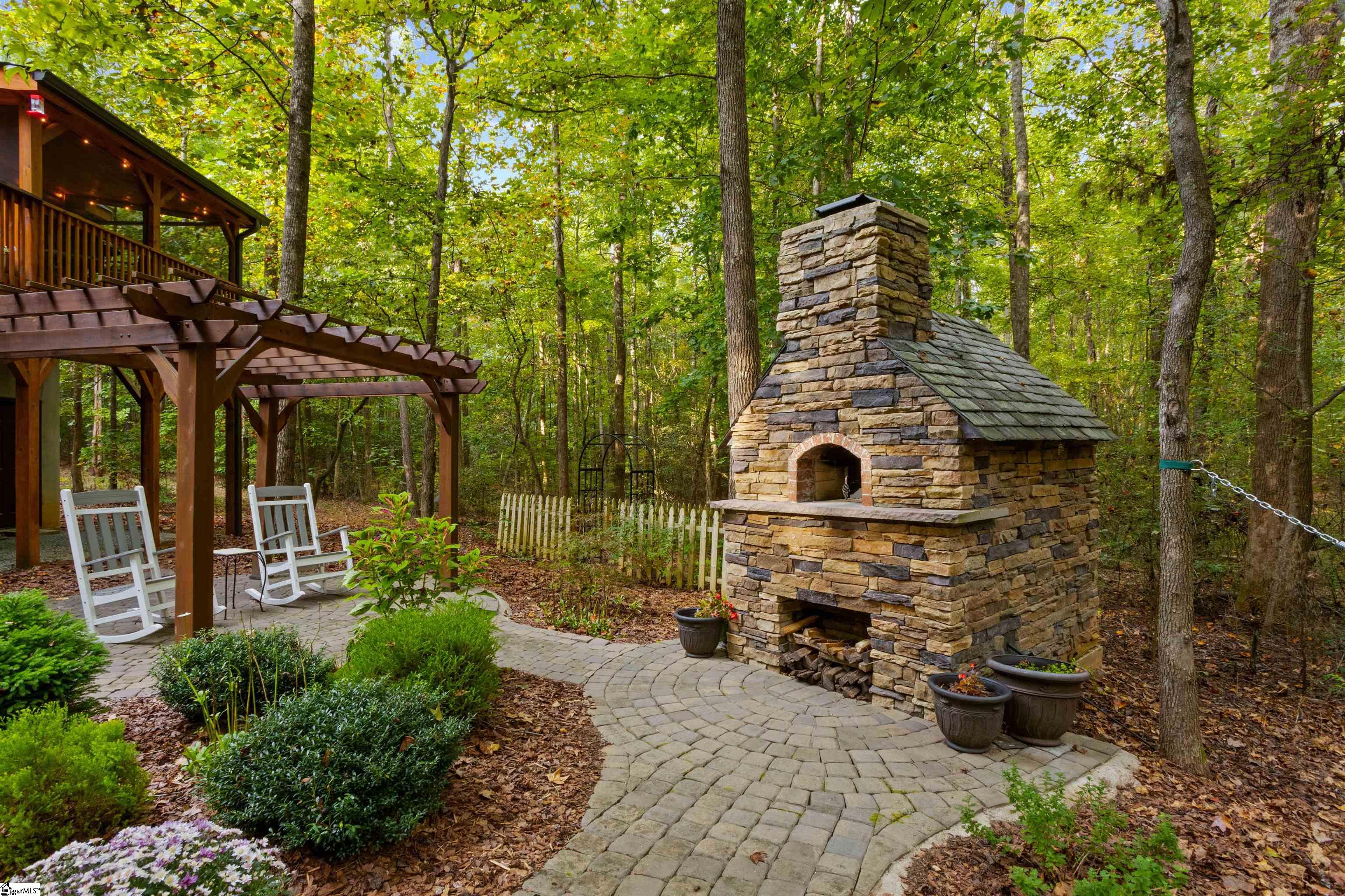 650 McDowell Road Columbus, NC 28722
