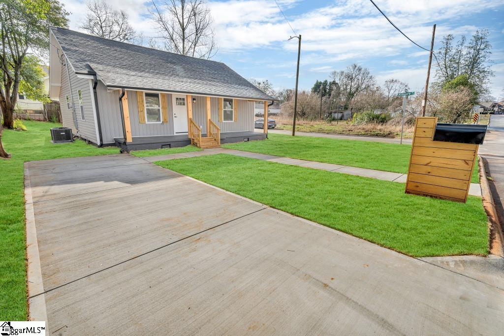 36 Dorsey Boulevard Greenville, SC 29611