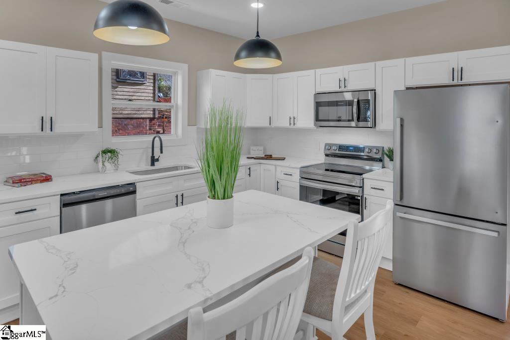 36 Dorsey Boulevard Greenville, SC 29611