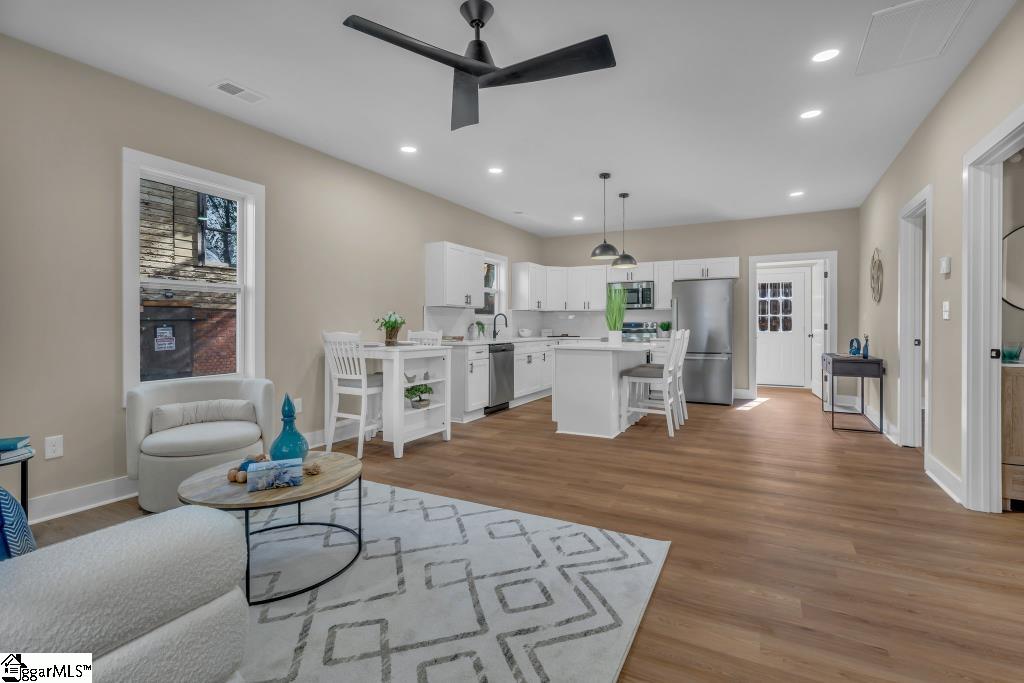 36 Dorsey Boulevard Greenville, SC 29611