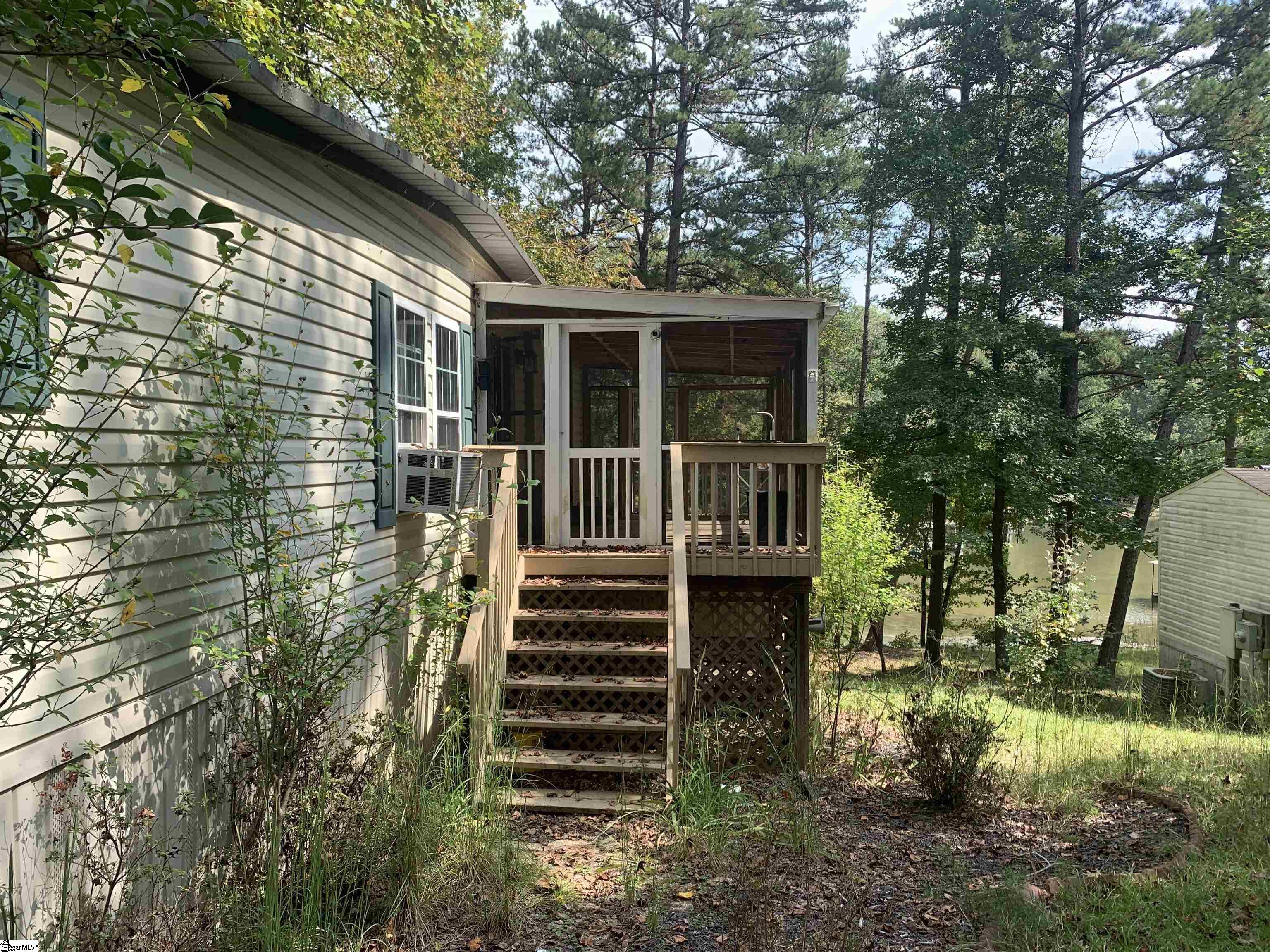 719 Shelor Ferry Road Fair Play, SC 29643