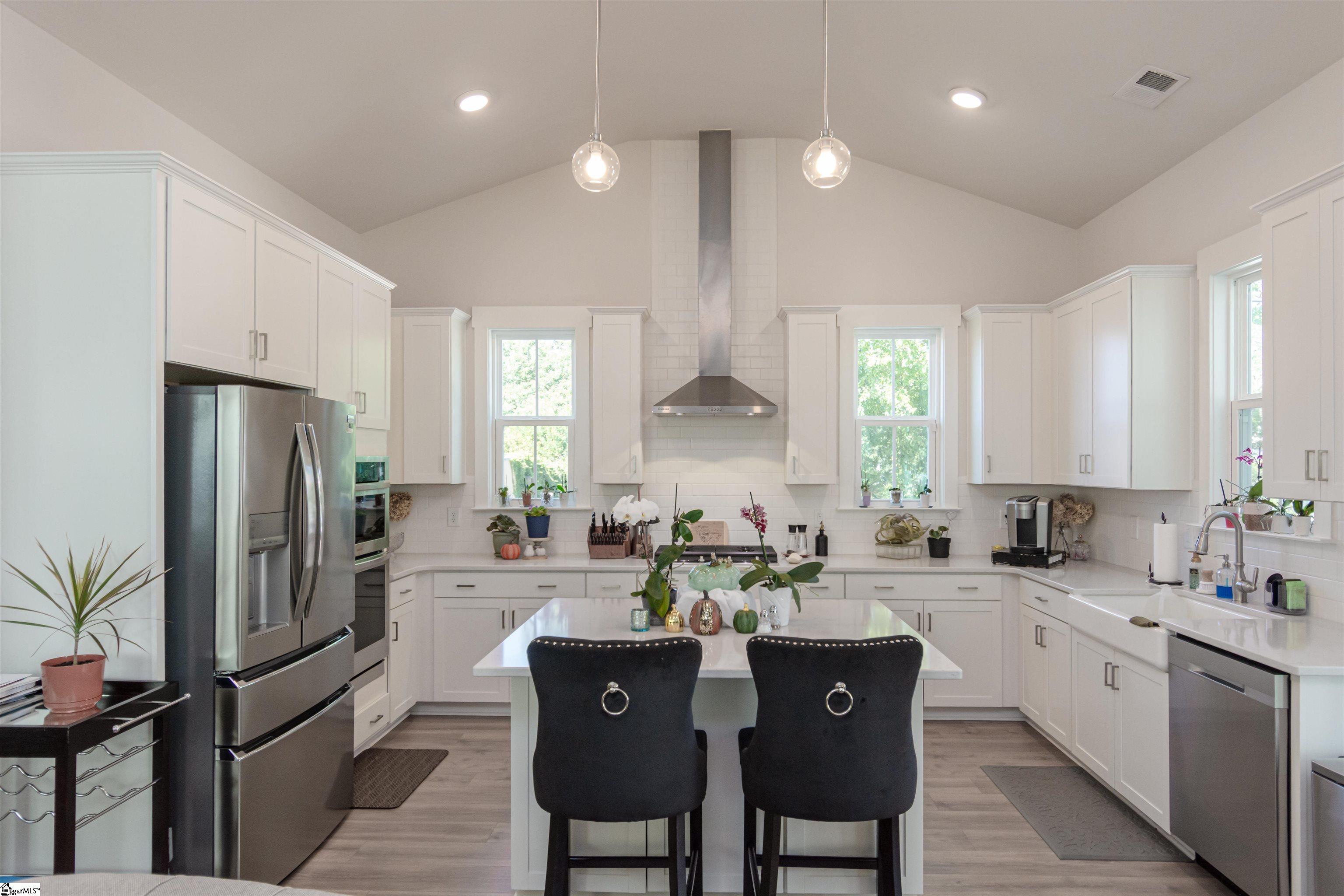 176 Rudisal Street Spartanburg, SC 29302