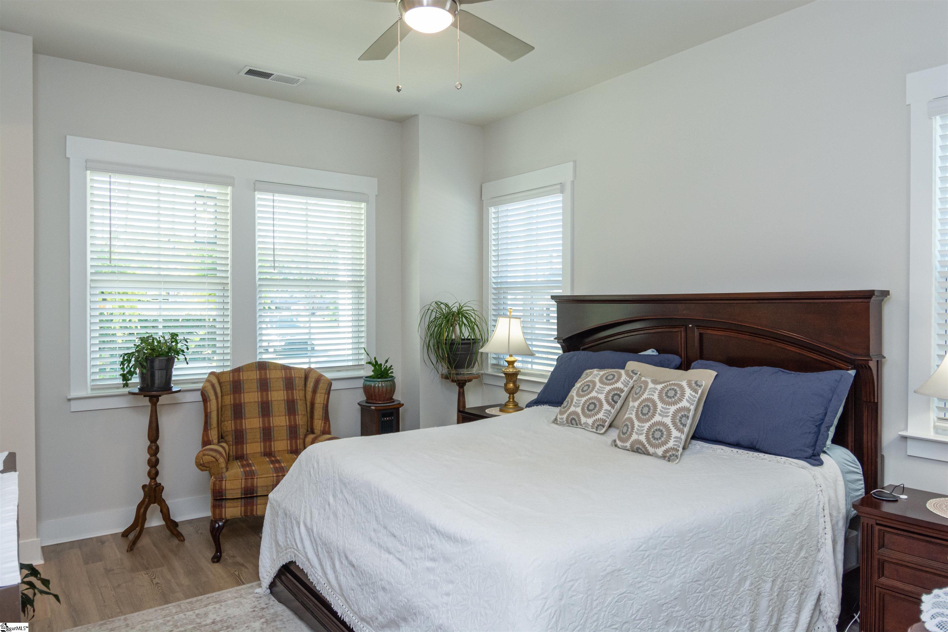 176 Rudisal Street Spartanburg, SC 29302
