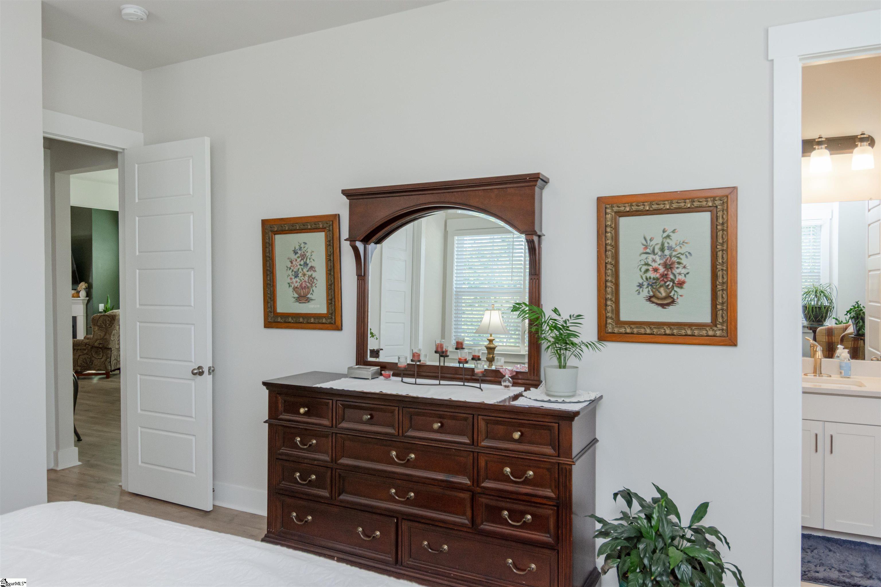176 Rudisal Street Spartanburg, SC 29302