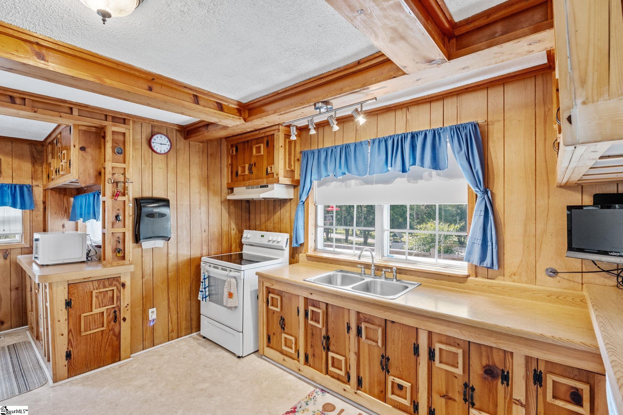 518 McKittrick Bridge Road Fountain Inn, SC 29644
