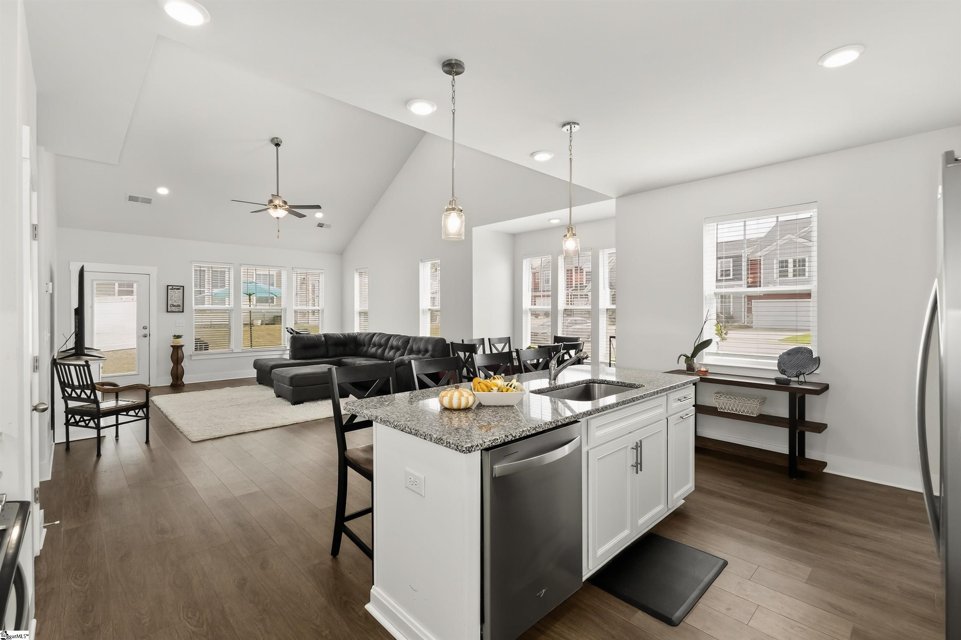 1039 Glohaven Way Boiling Springs, SC 29316