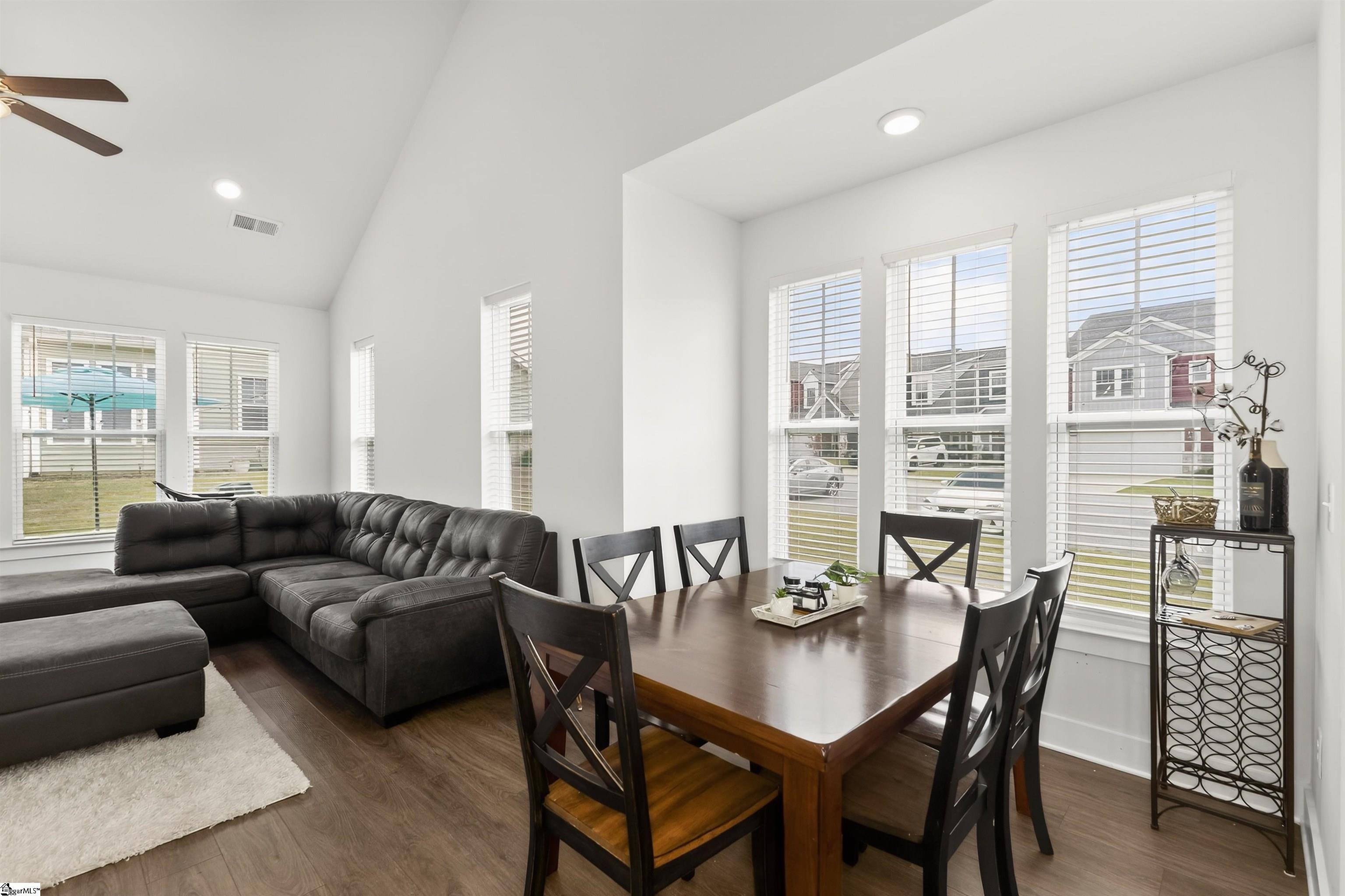 1039 Glohaven Way Boiling Springs, SC 29316