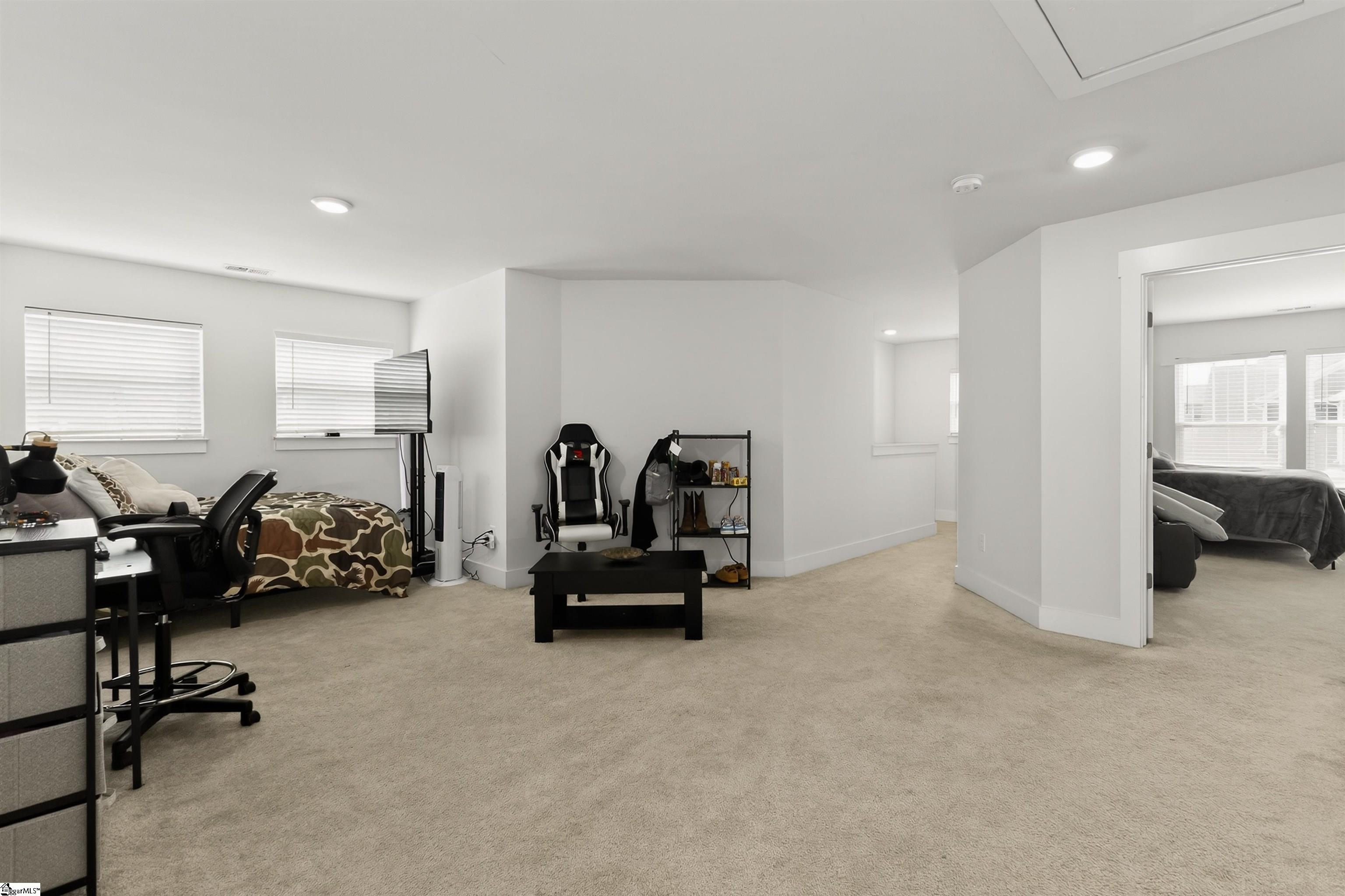 1039 Glohaven Way Boiling Springs, SC 29316
