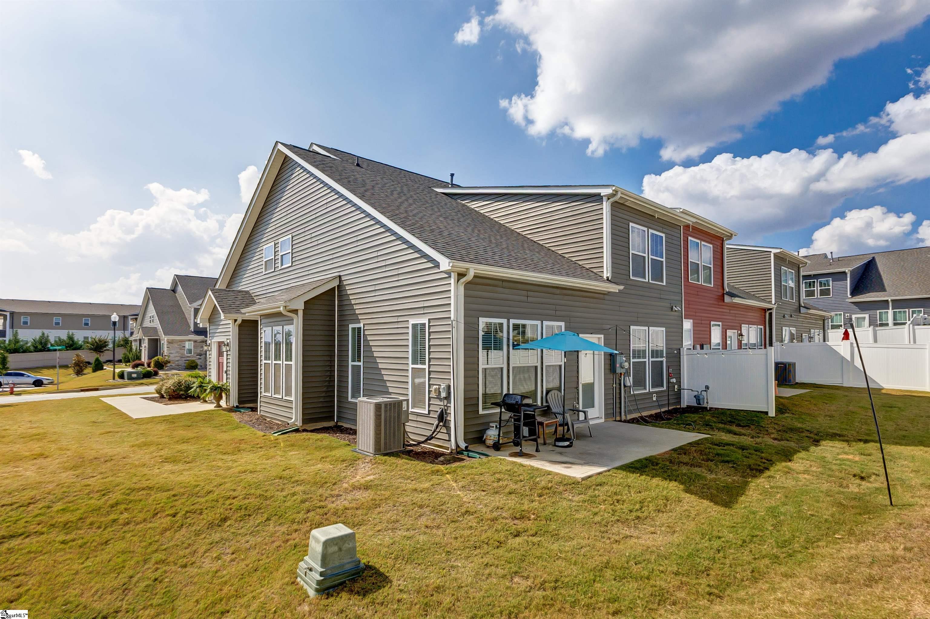 1039 Glohaven Way Boiling Springs, SC 29316