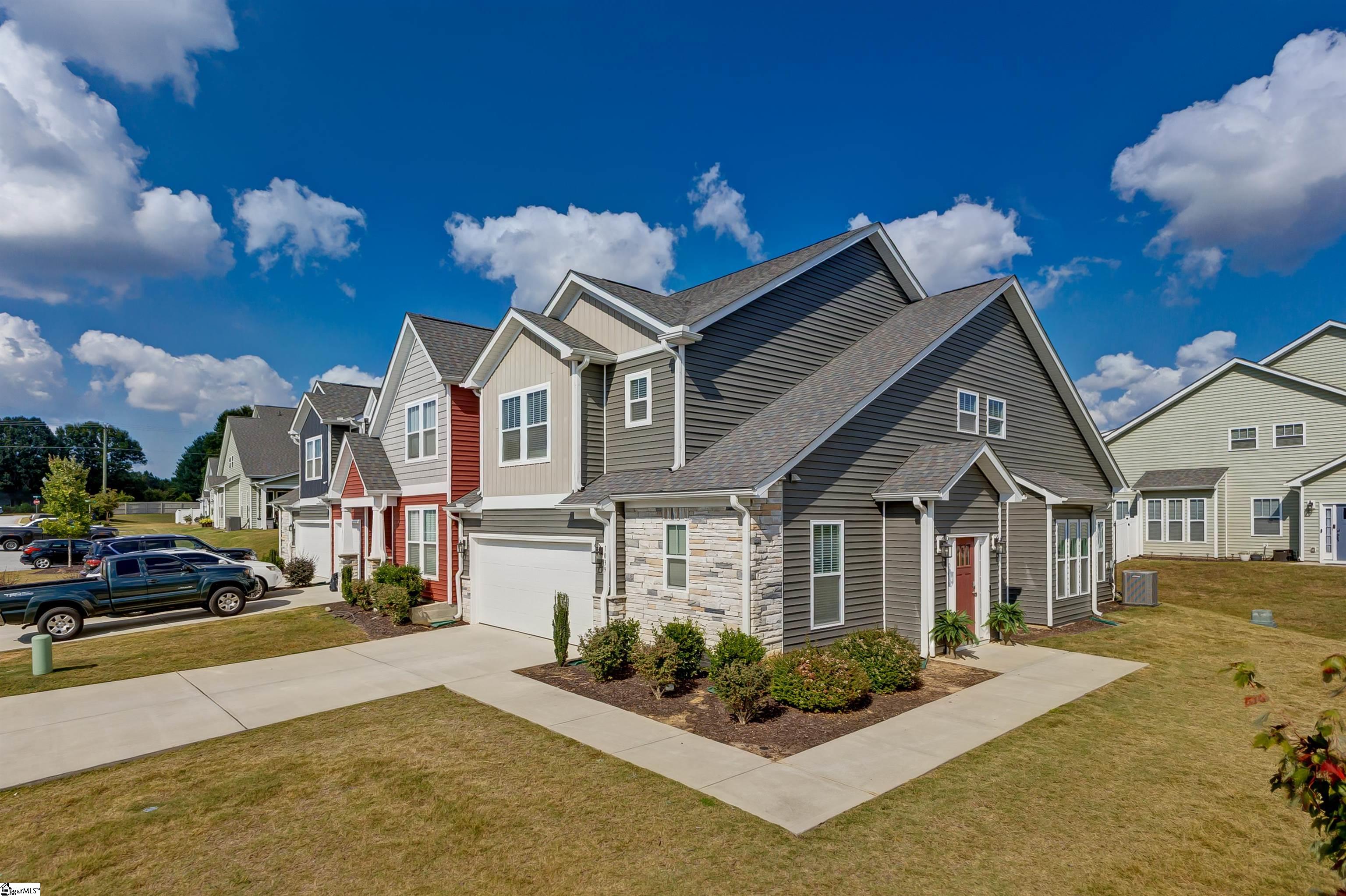 1039 Glohaven Way Boiling Springs, SC 29316