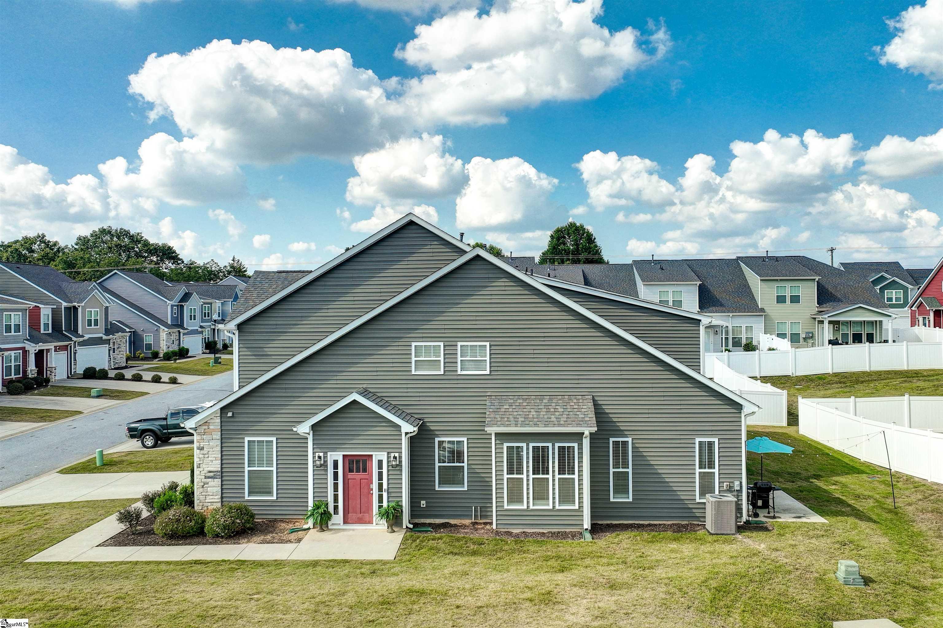1039 Glohaven Way Boiling Springs, SC 29316