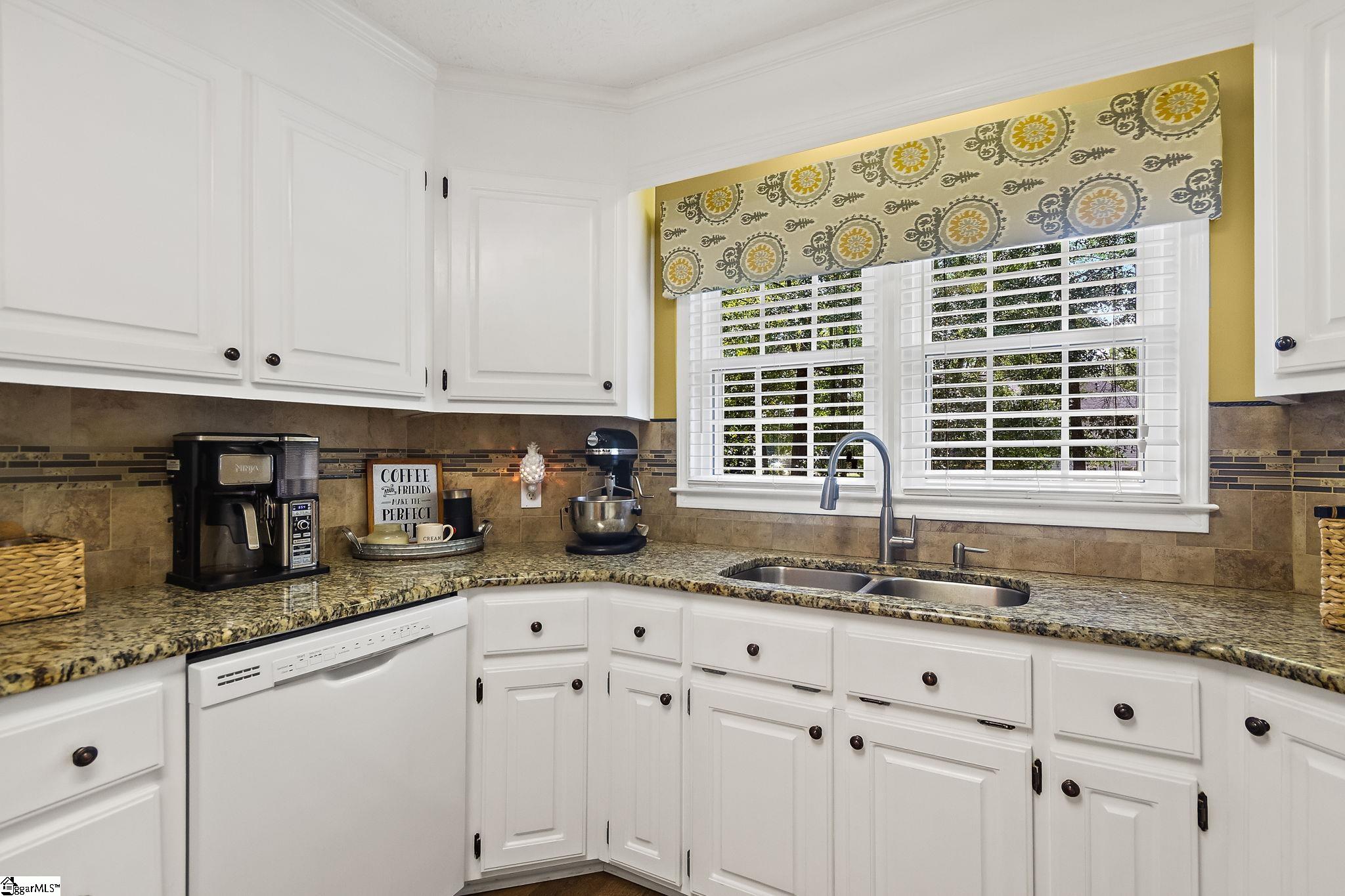 103 N Clearstone Court Easley, SC 29642