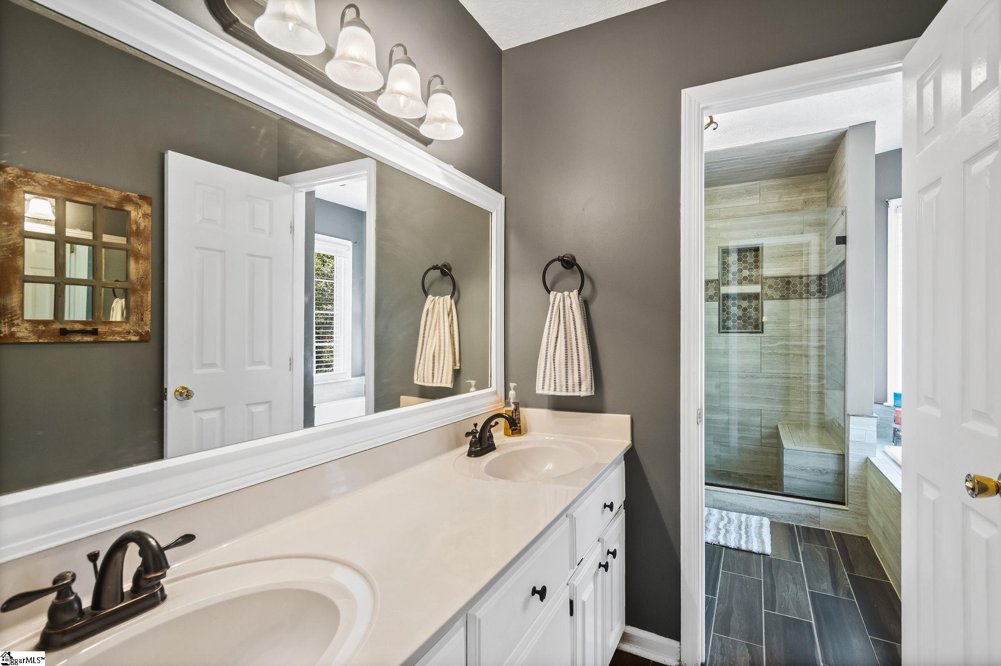 103 N Clearstone Court Easley, SC 29642