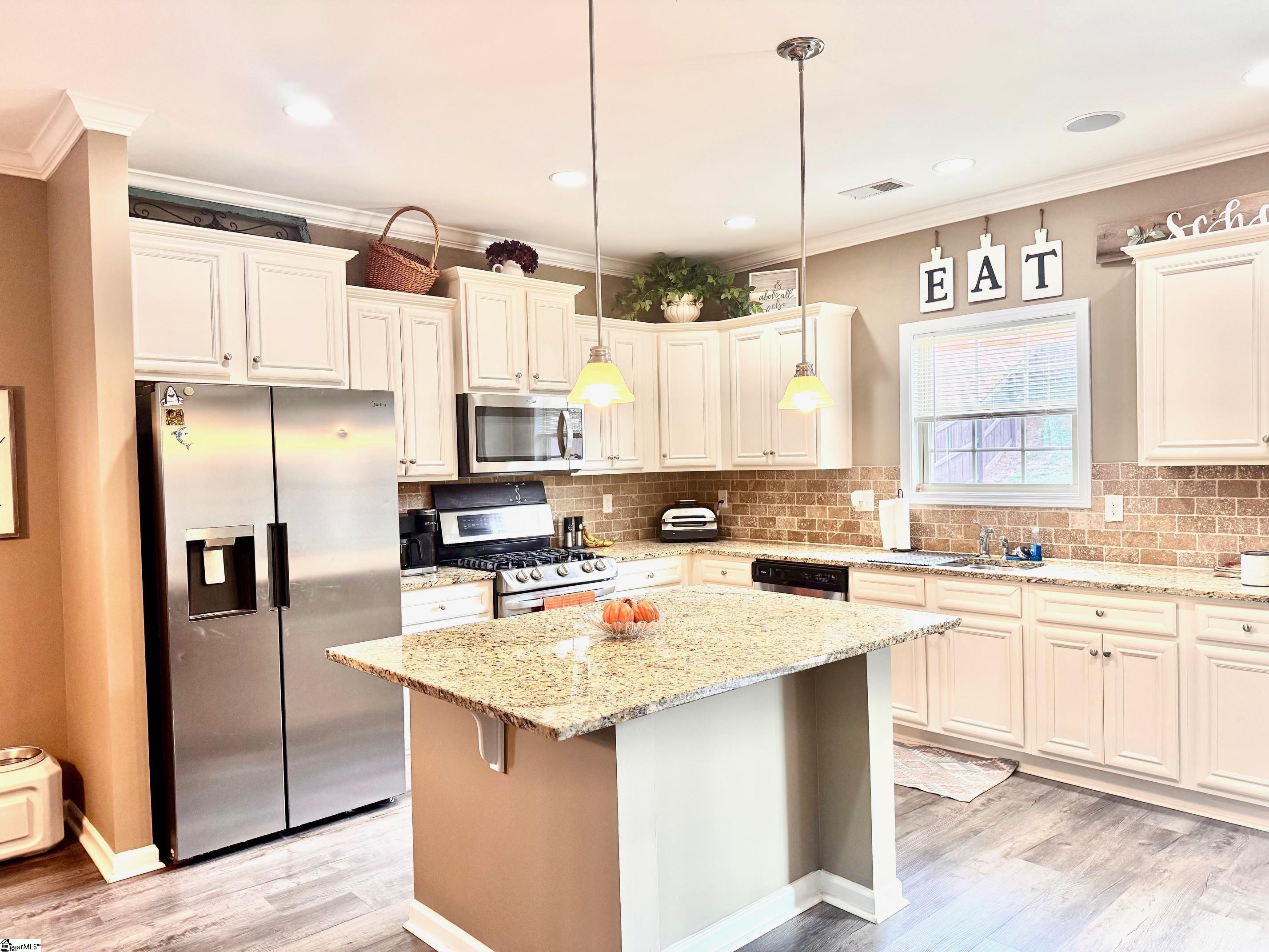 737 Stilmore Drive Duncan, SC 29334