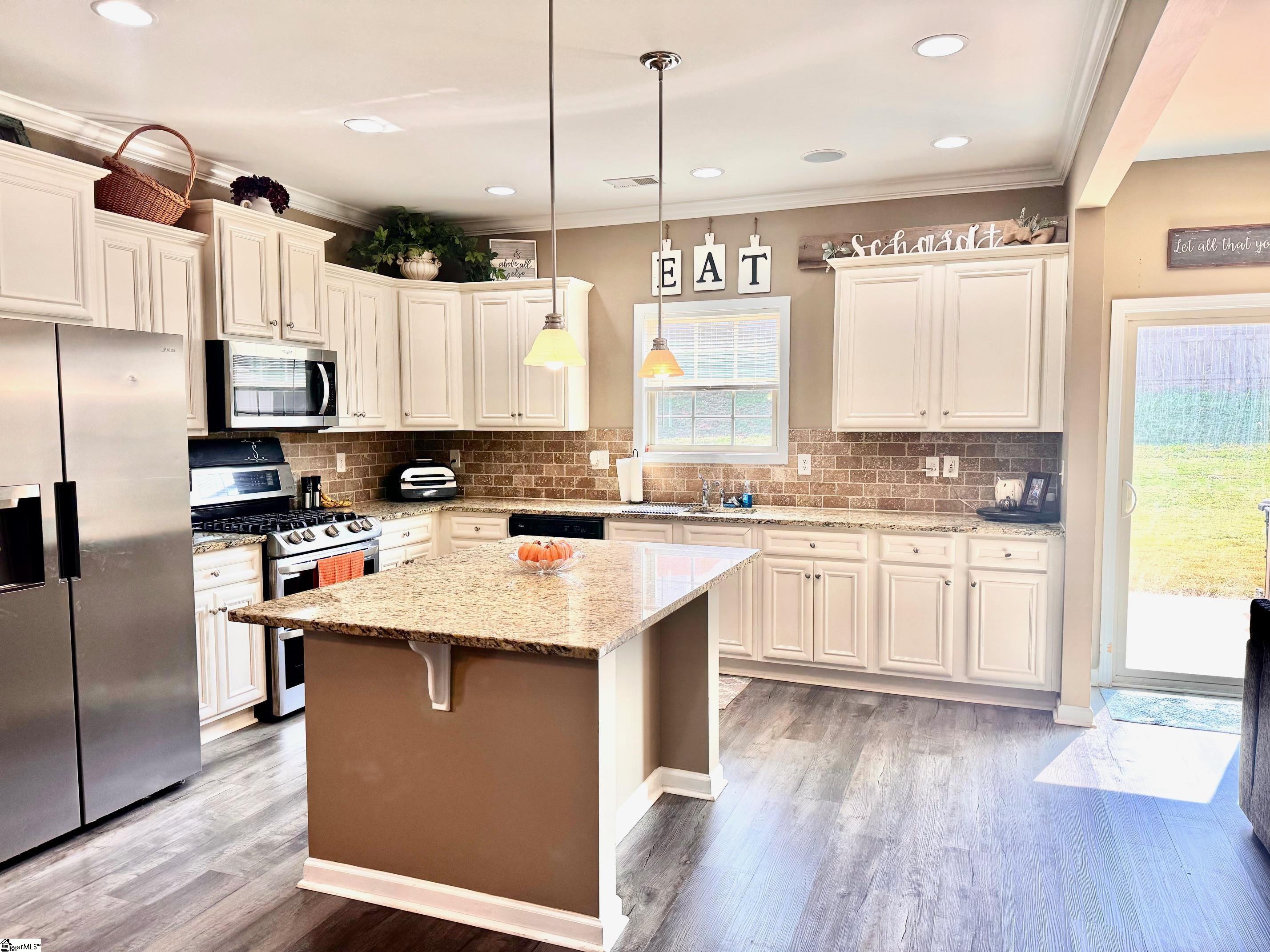 737 Stilmore Drive Duncan, SC 29334