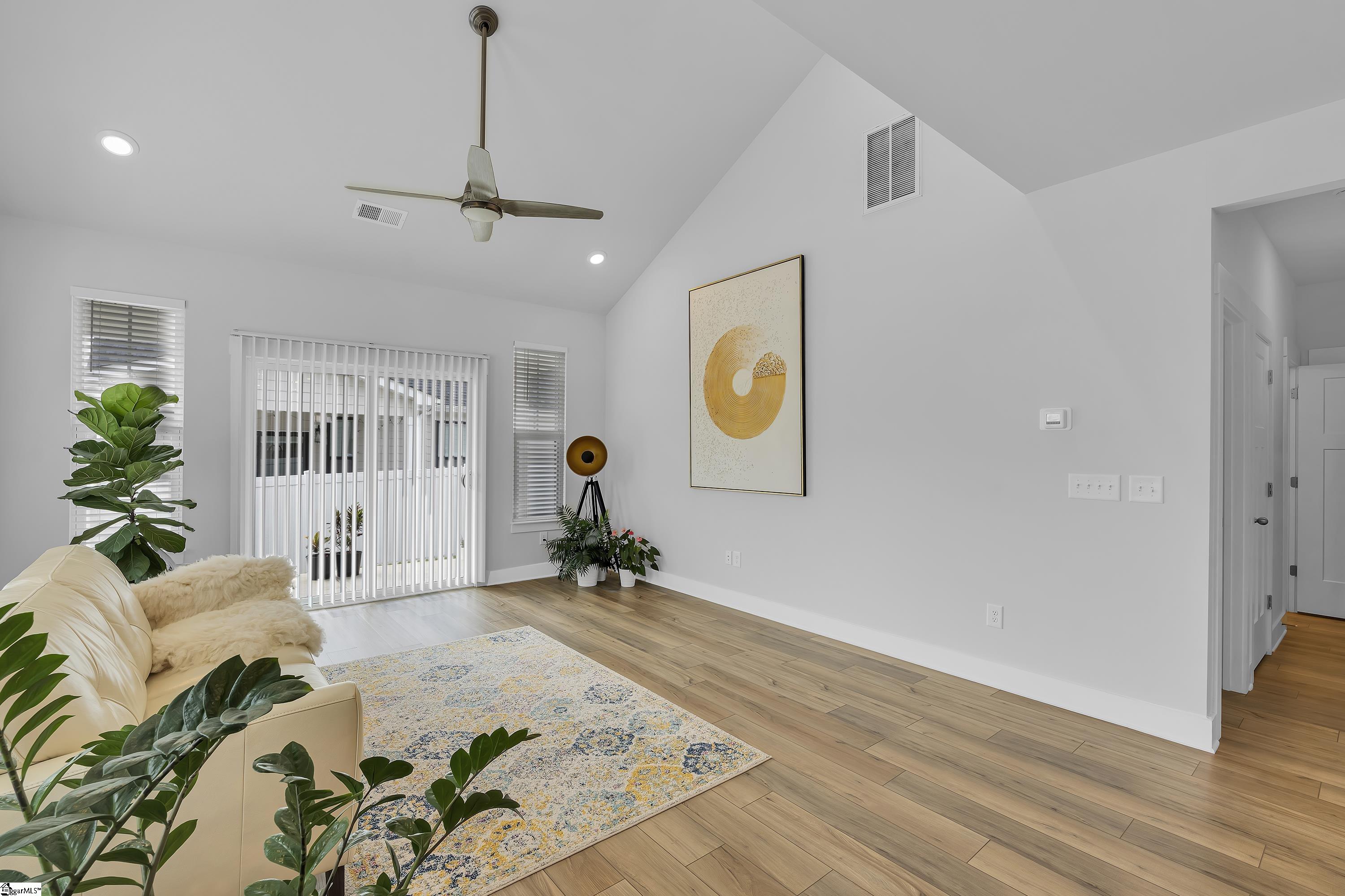 42 Carriage Run Drive Simpsonville, SC 29681